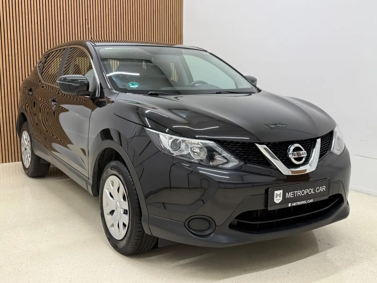 Nissan Qashqai Visia 1.2 AHK/TEMP/ZV+GARANTIE+TÜV NEU Negro - 1