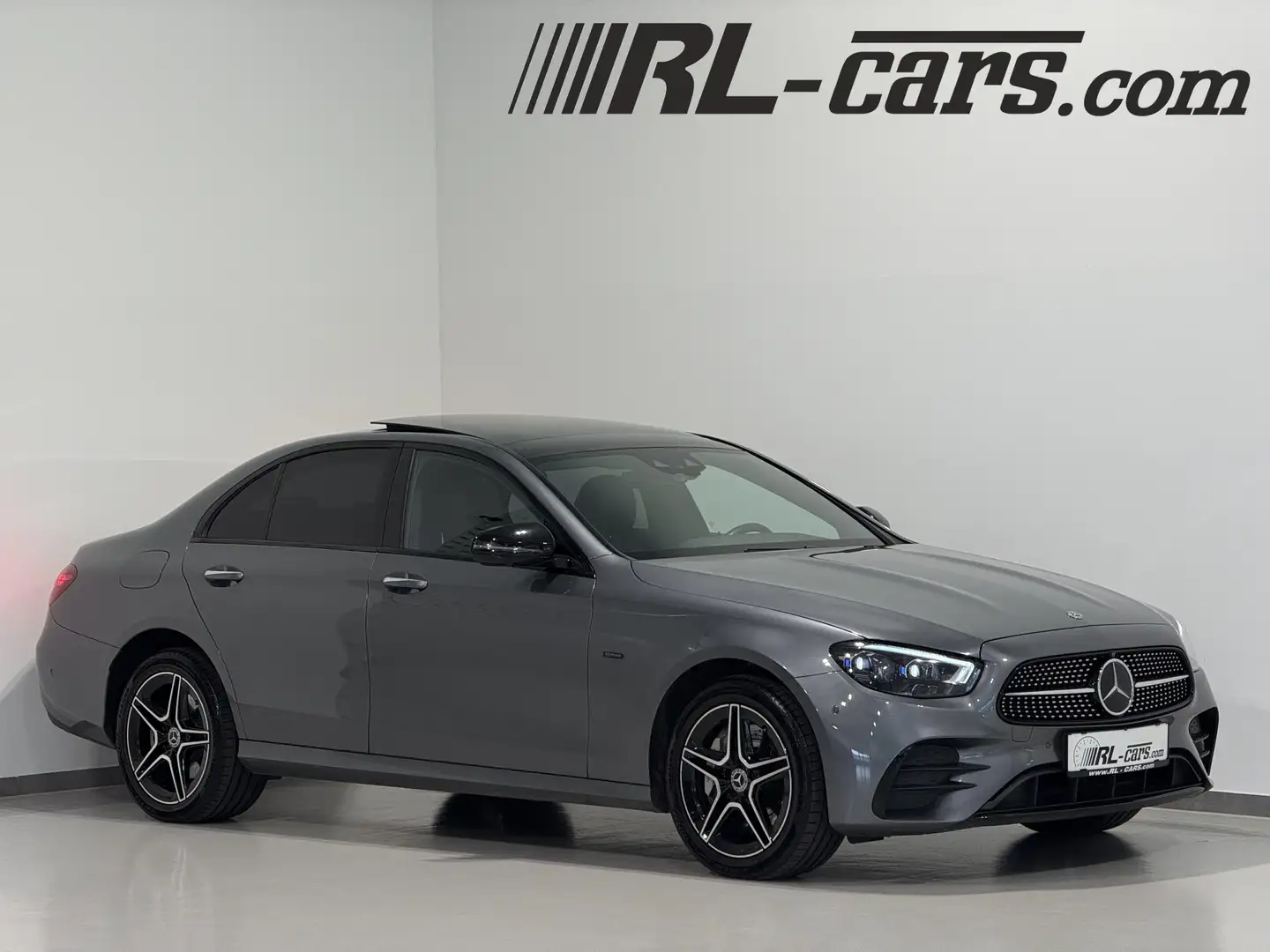 Mercedes-Benz E 300 De 4Matic Aut/AMG-Sport/Panorama/SOFT-Close/Burmes Grau - 1