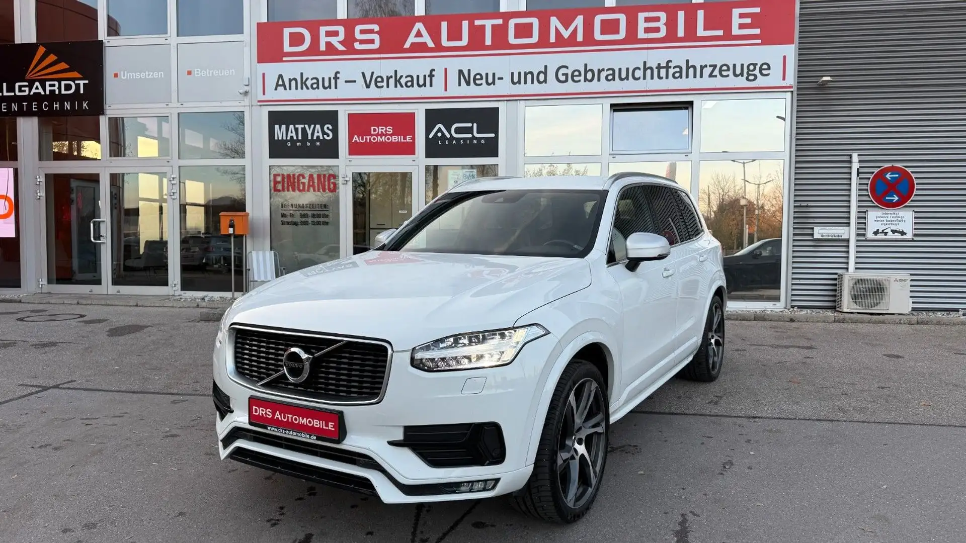 Volvo XC90 R Design AWD/Kamera/H&K Blanc - 1