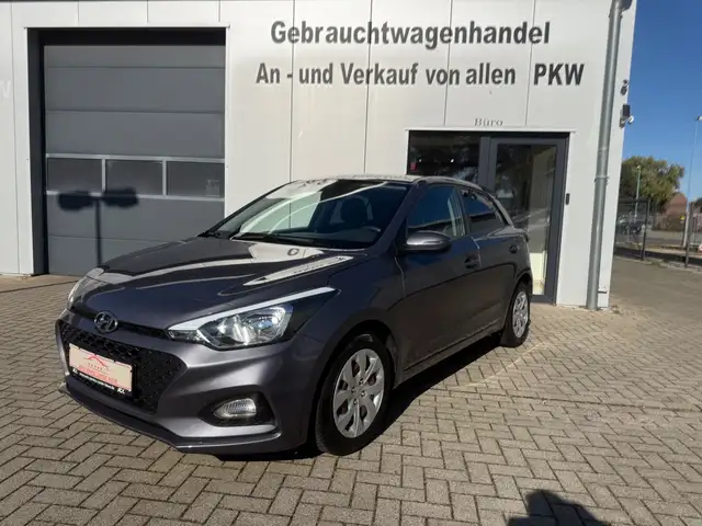 Hyundai i20 Select*GJREIFEN*KLIMA*SCHECKHEFT*2HAND