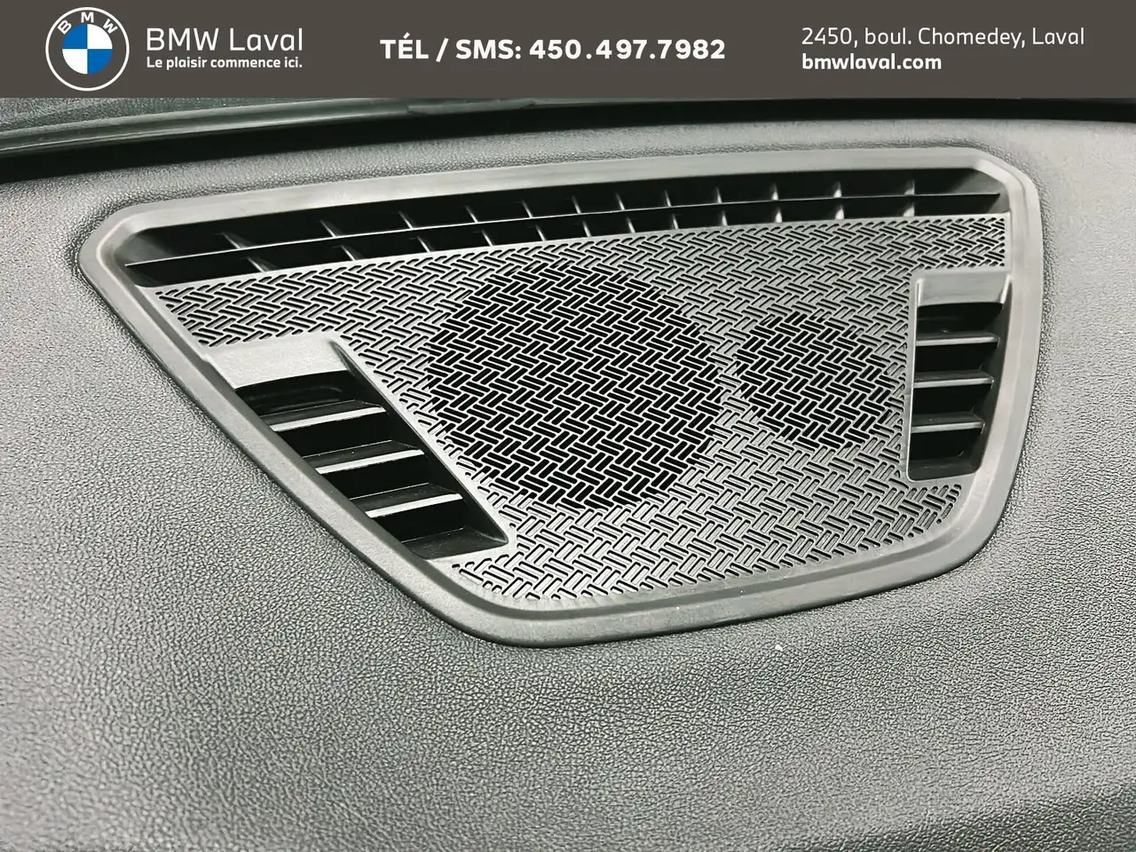BMW X1 снимка BMW X1