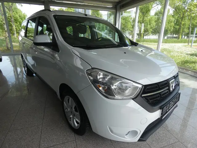 Dacia Lodgy Laureate