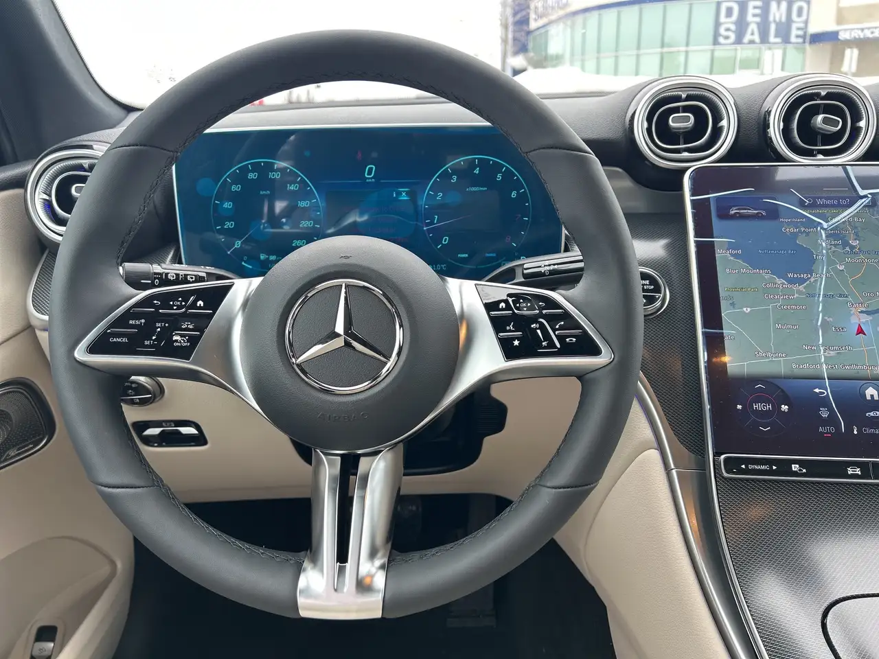 Mercedes-Benz GLC снимка Mercedes-Benz GLC