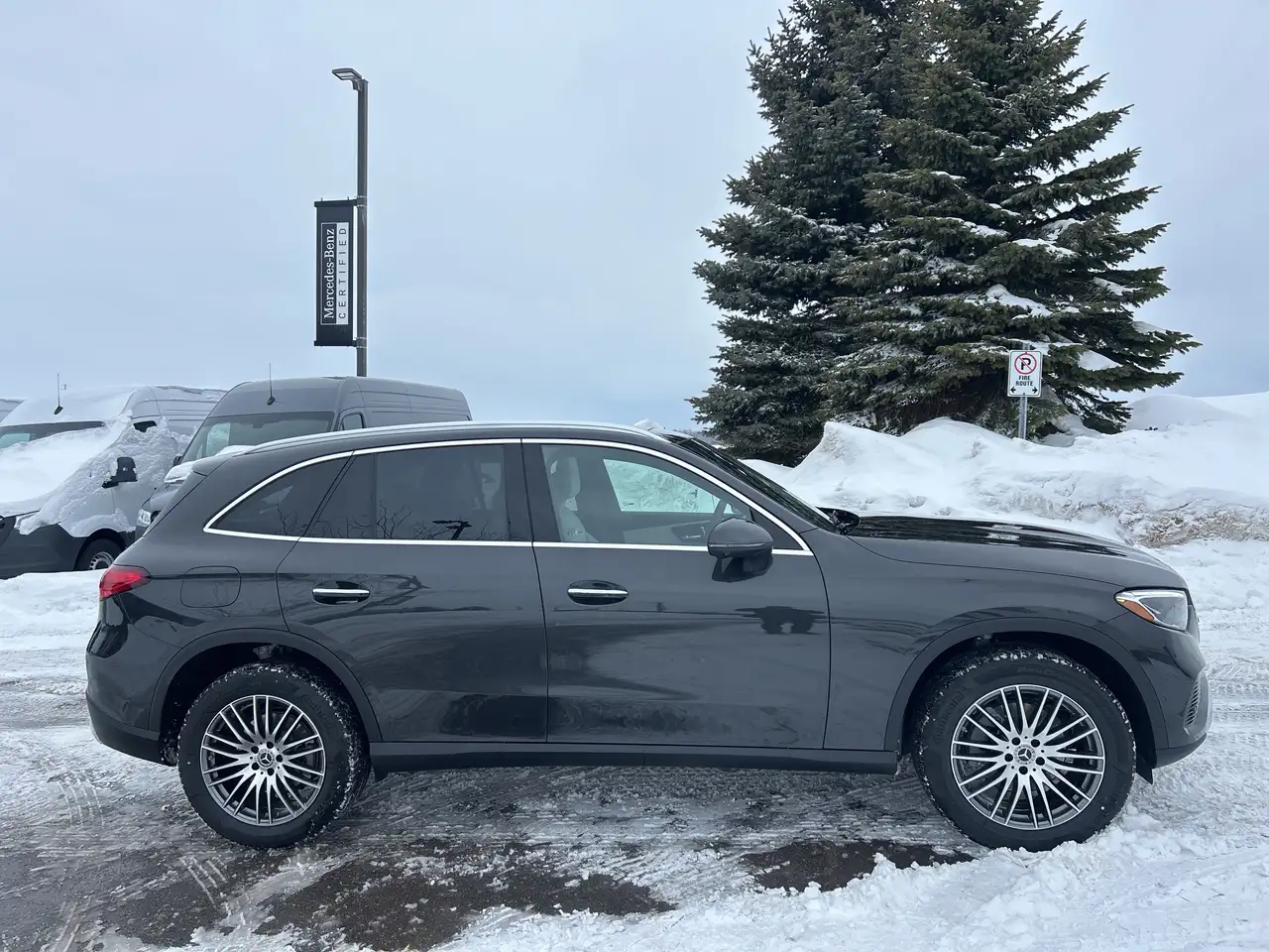 Mercedes-Benz GLC снимка Mercedes-Benz GLC