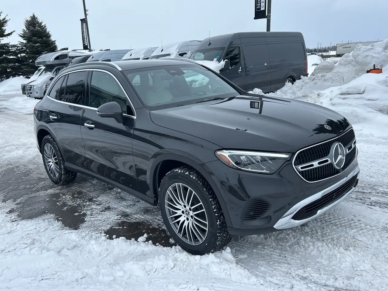 Mercedes-Benz GLC снимка Mercedes-Benz GLC