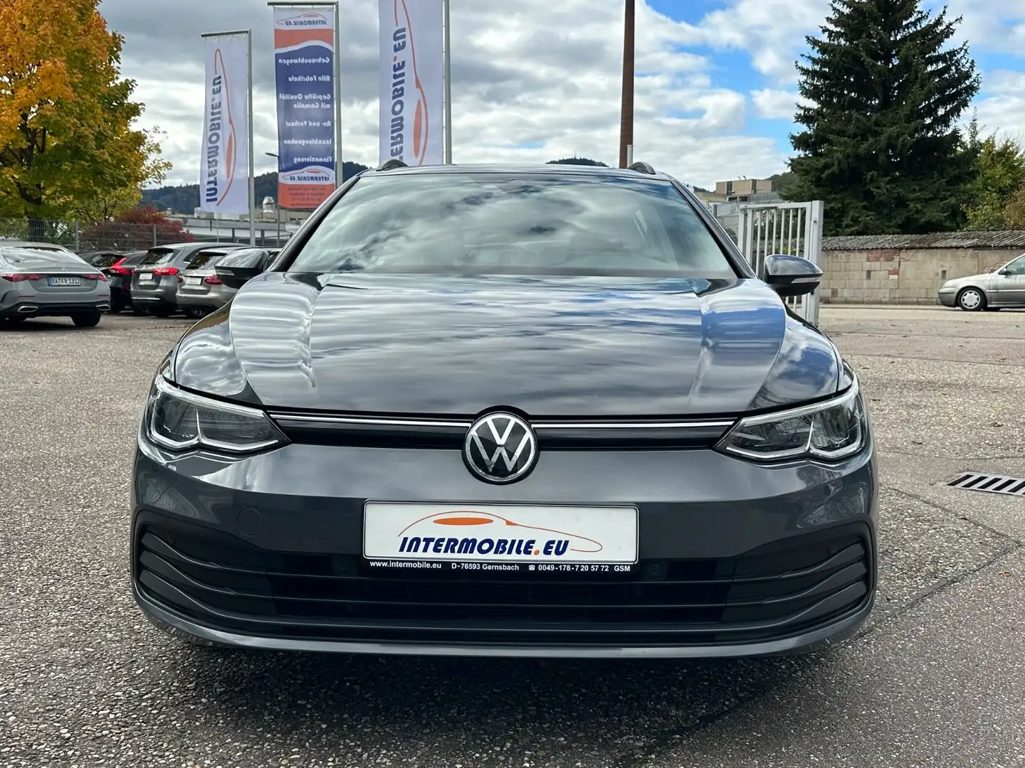 Volkswagen Golf VIII Var. Life eTSI Life IQ-Drive LED Navi* Grau - 2