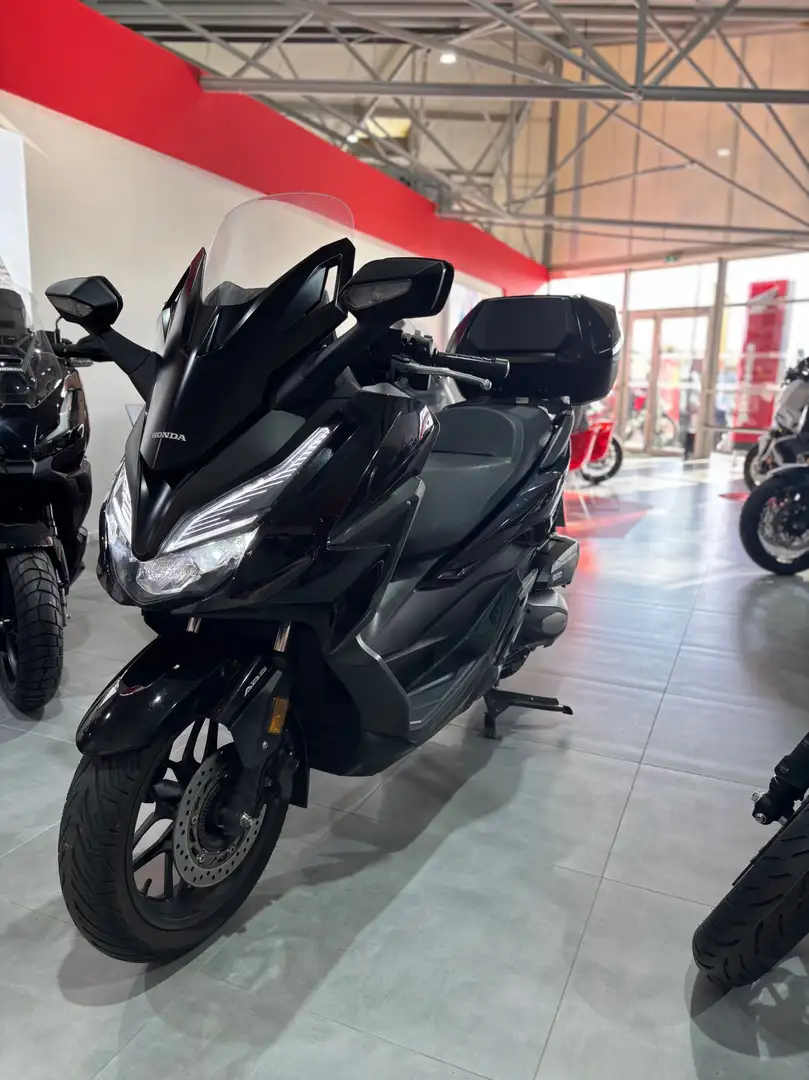Honda Forza 125 Nero - 1
