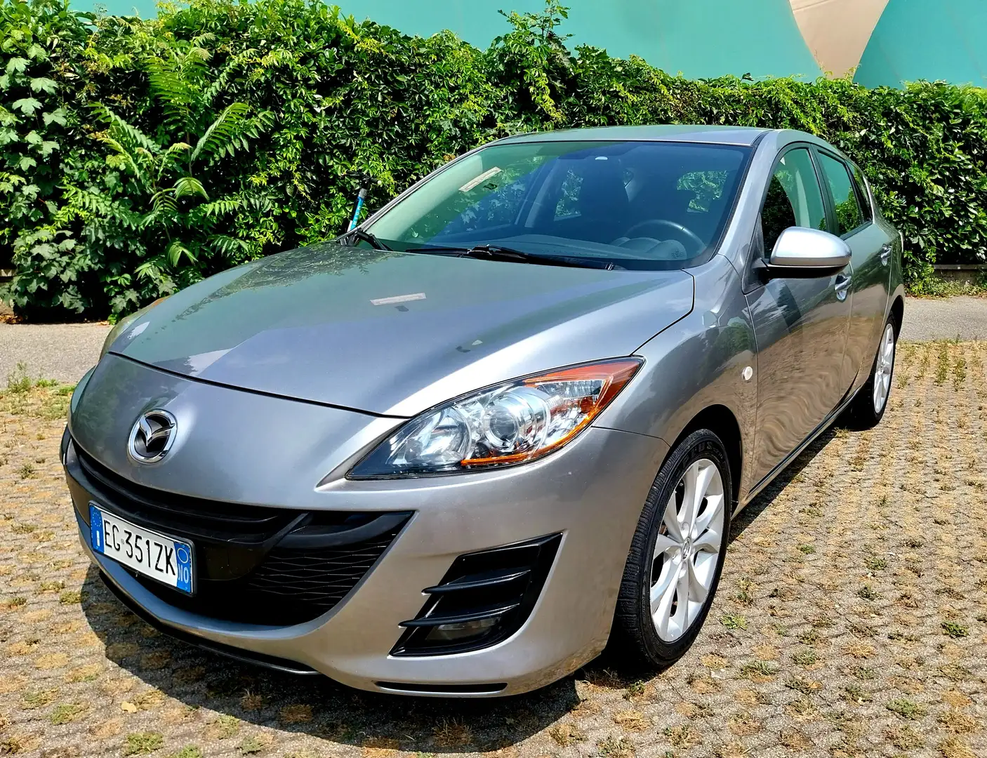 Mazda 3 5p 1.6 Advanced E5 Grigio - 1