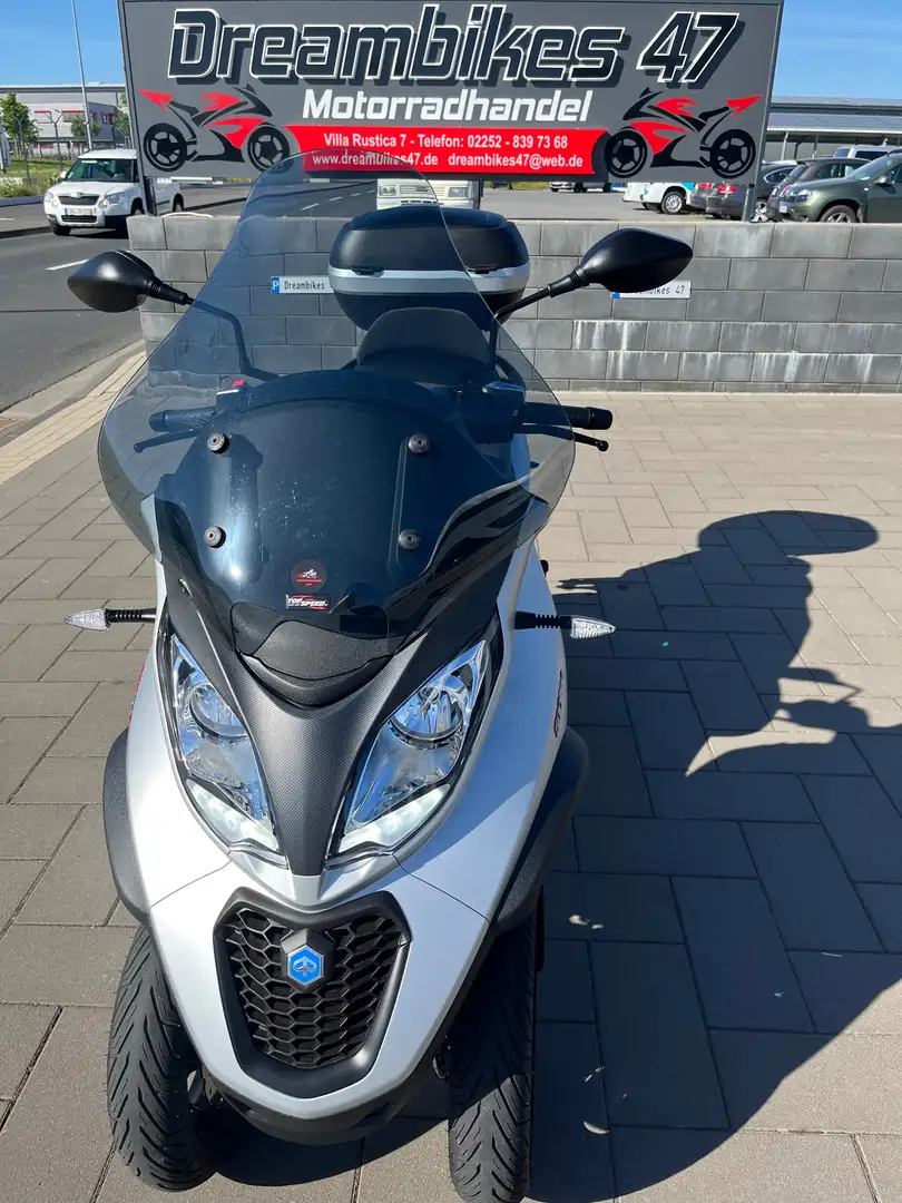Piaggio MP3 500 HPE SPORT**1.HAND**NUR 2800KM**RÜCKWÄRTSGANG Šedá - 2