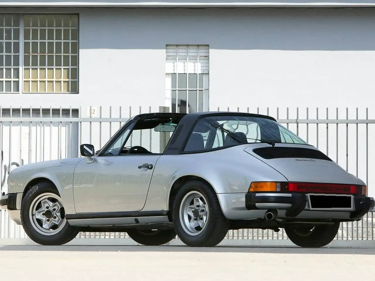 Porsche 911 Carrera 3.0 Targa, foto 3