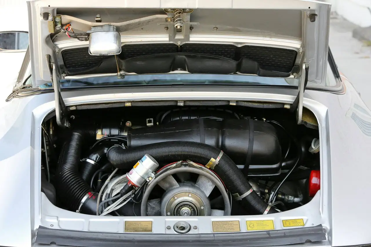 Porsche 911 Carrera 3.0 Targa, foto 9