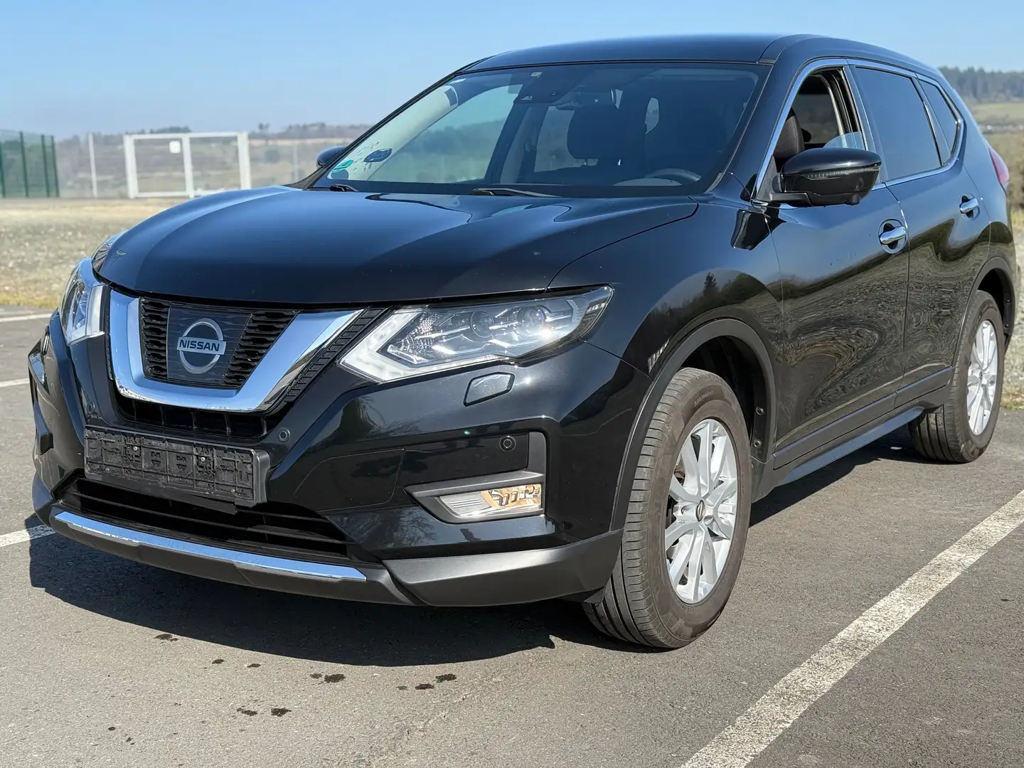 Nissan X-Trail 1.6 DIG-T*NAVİ*KAMERA*Lenkradheizung*Sitzheizung* Schwarz - 2