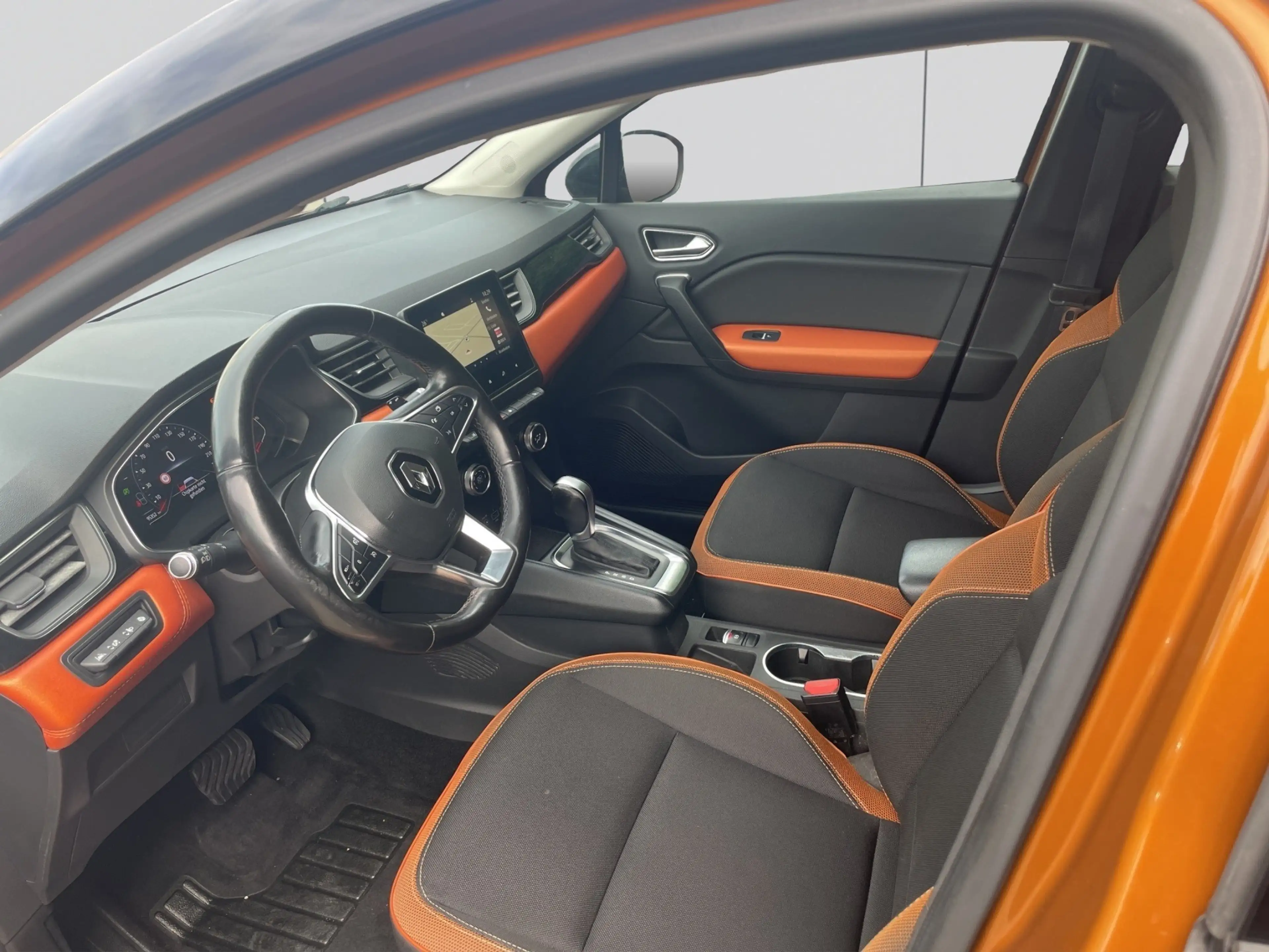 Renault Captur TCe 130 Intens GPF EDC*NAVI*LED* — photo 11