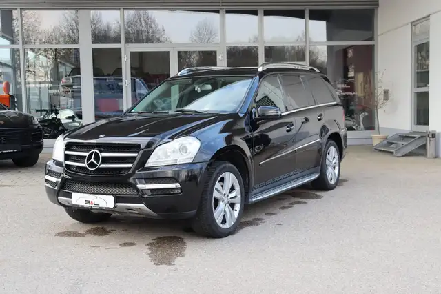 Mercedes-Benz GL 450 4.7 V8 Kamera/Keyless/Harman-Kardon/Navi