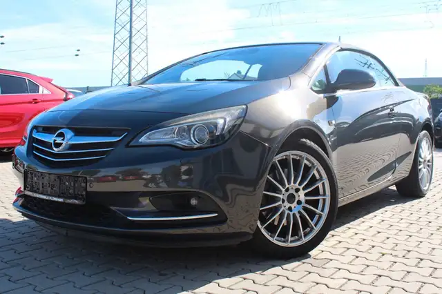 Opel Cascada 2.0 Cabrio Navi Sitzhzg Temp. R.Kamera