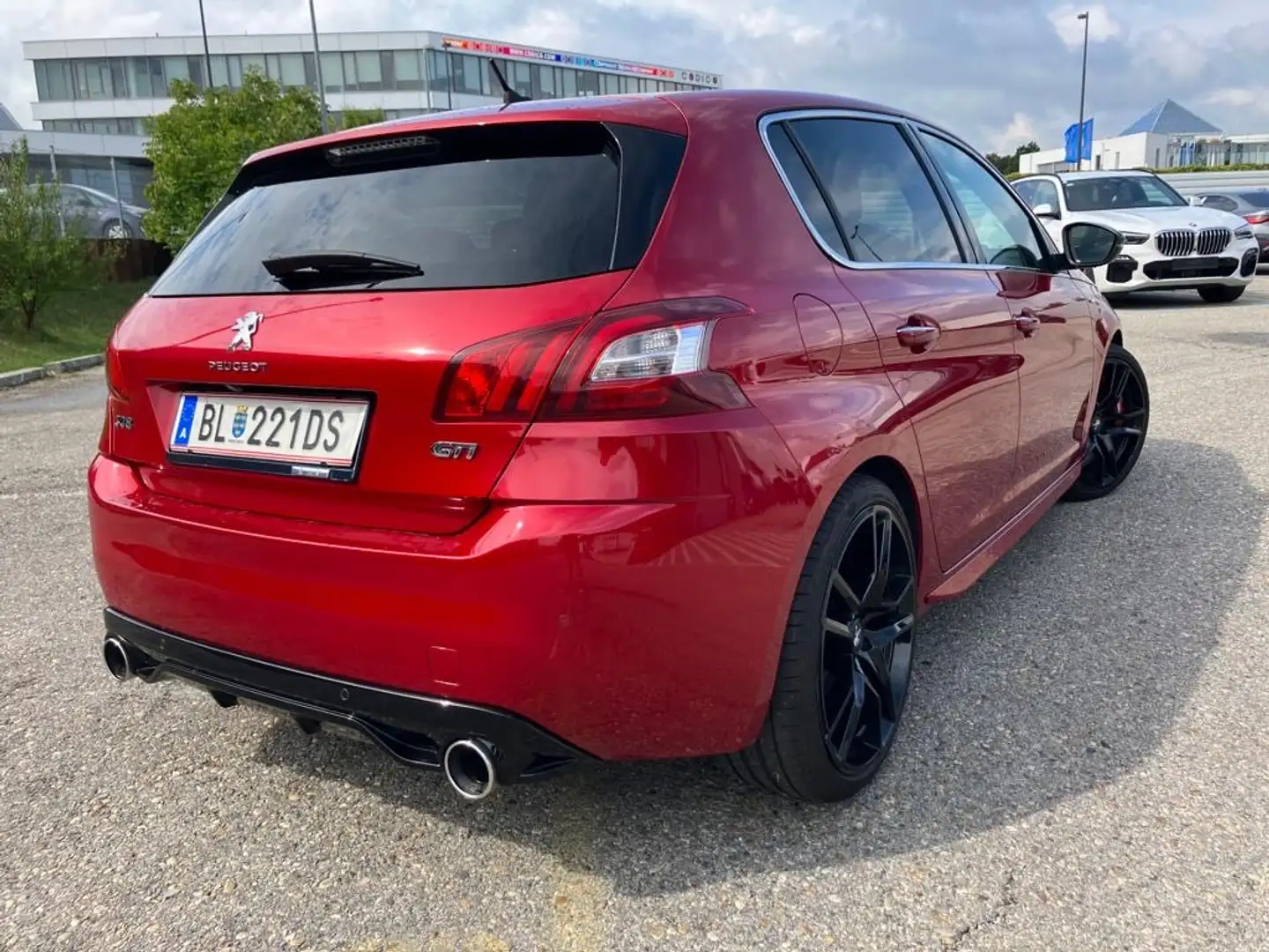 Peugeot 308 1,6 e-THP 270 GTi by Sport - 2