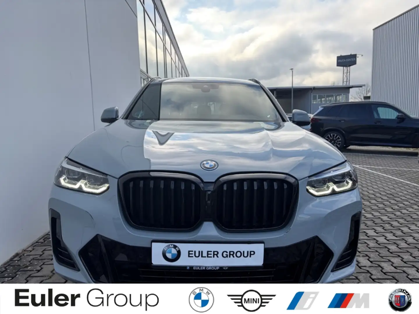 BMW X3 xDrive 30e Sportpaket Navi Digitales Cockpit Sound Grau - 2