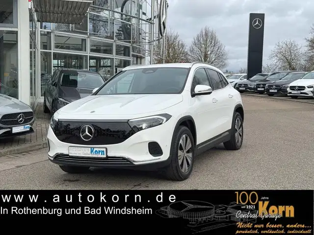 Mercedes-Benz EQA 300 Progressive 4M AHK ACC WinterP+M&S Räder
