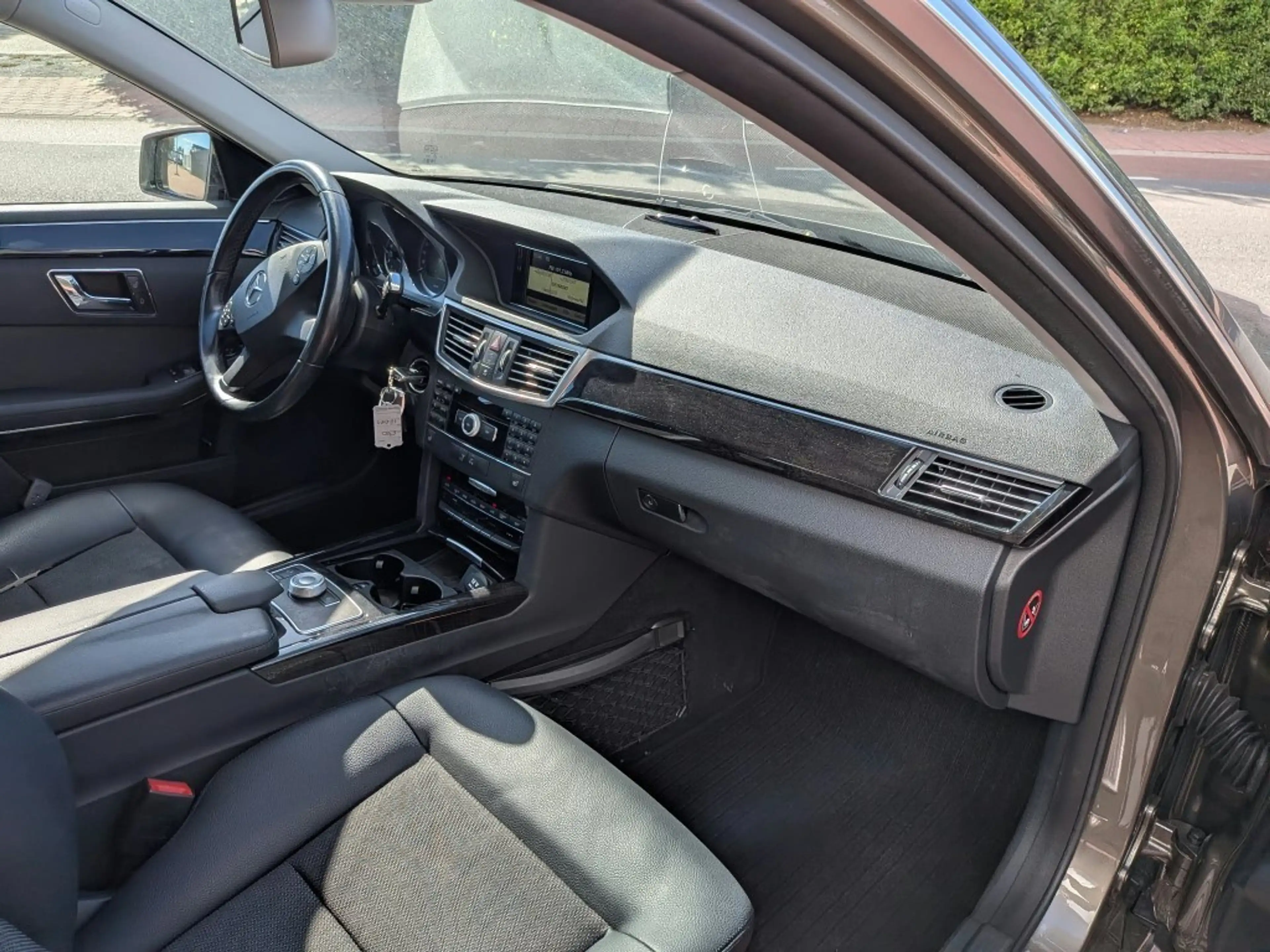 Mercedes-Benz E 350 CGI Avantgarde Trekhaak, zeer compleet en bijtelli — photo 18