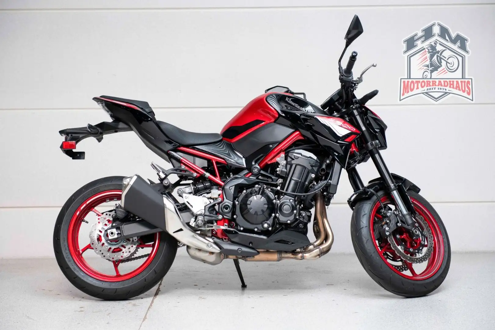 Kawasaki Z 900 Rot - 1