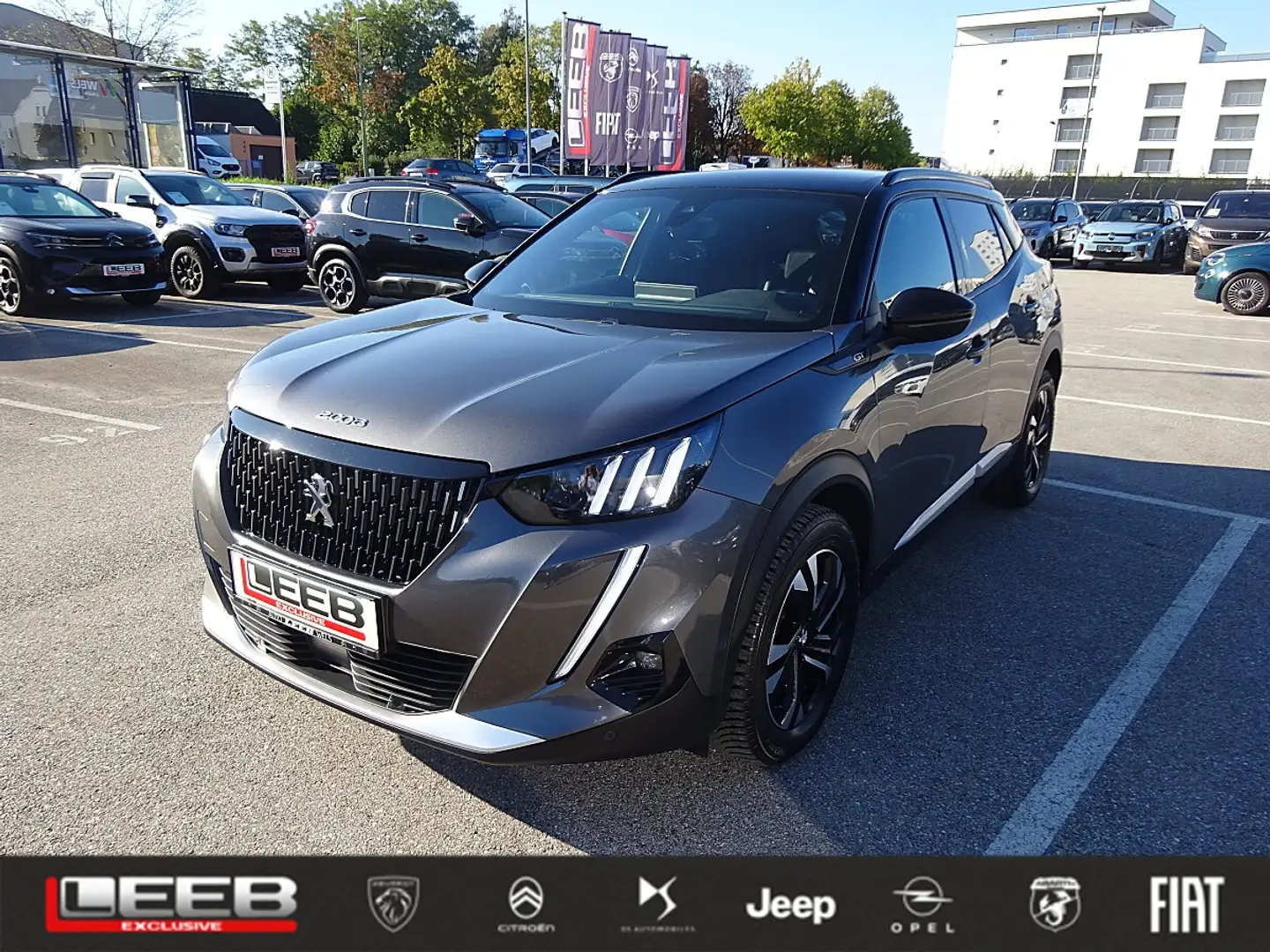 Peugeot 2008 BlueHDi 130 S&S GT EAT8 Grau - 1