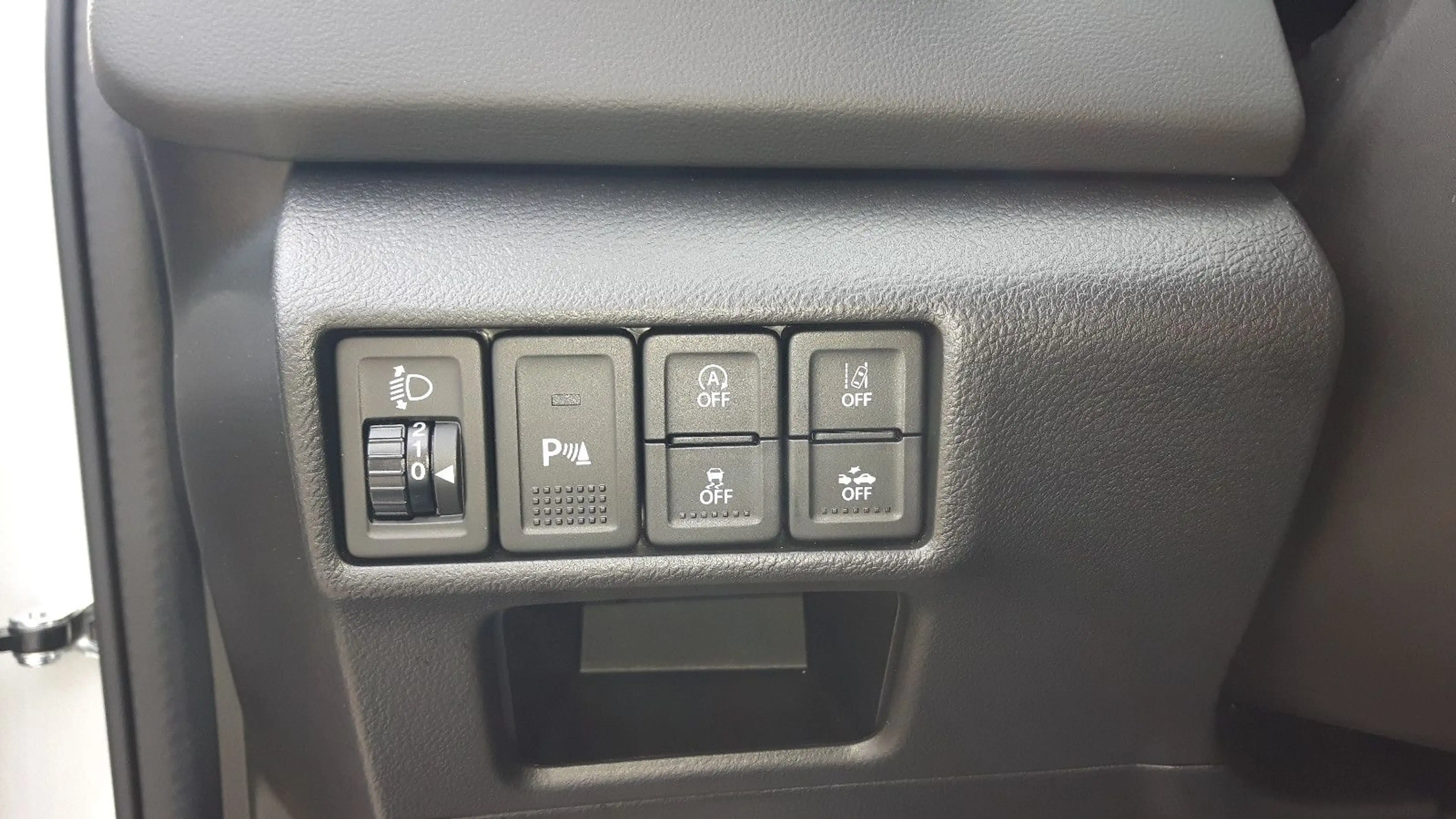 Suzuki SX4 S-Cross S-Cross 1,4 Comfort 6AT  HYBRID — photo 8