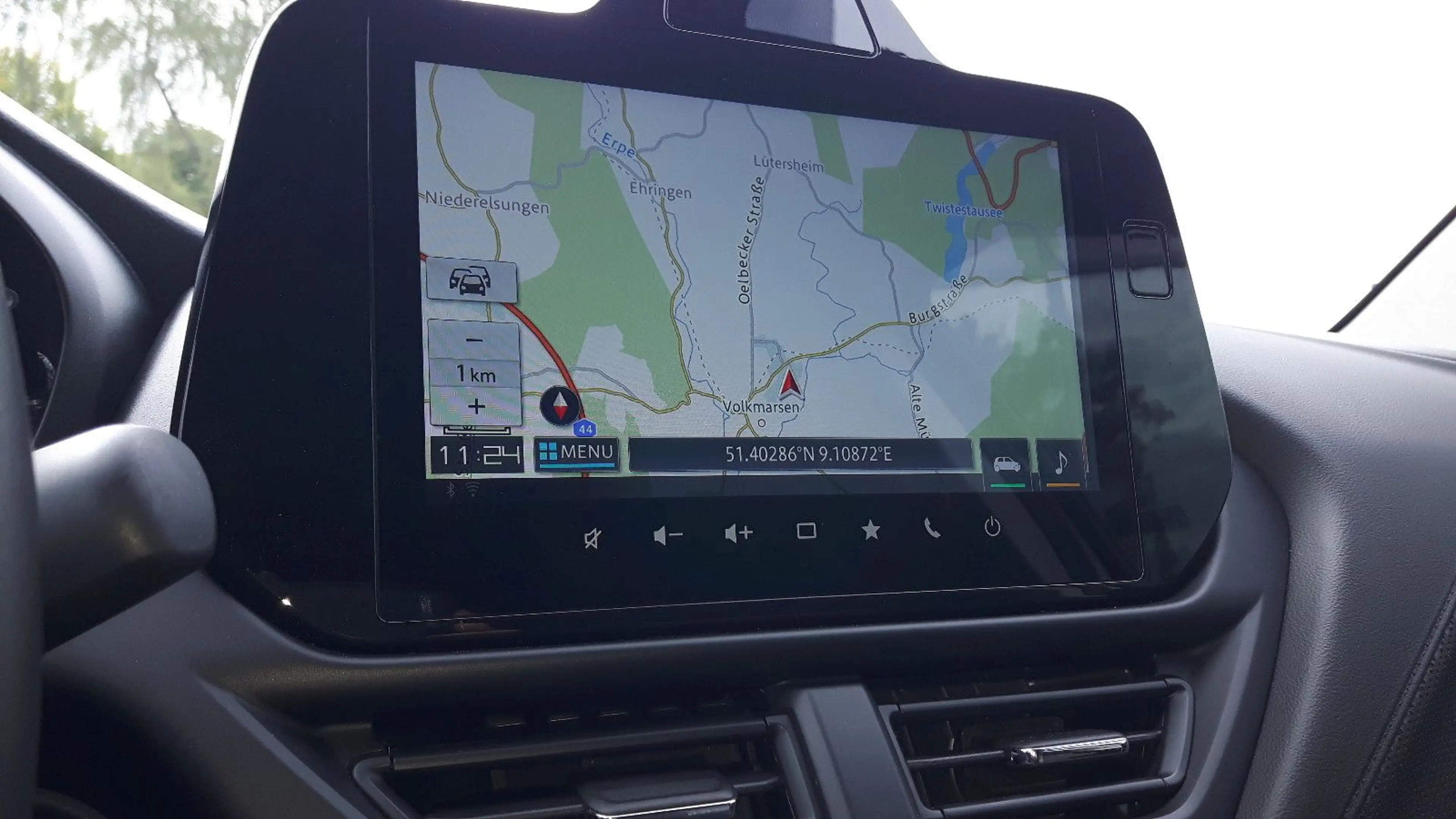 Suzuki SX4 S-Cross S-Cross 1,4 Comfort 6AT  HYBRID — photo 12