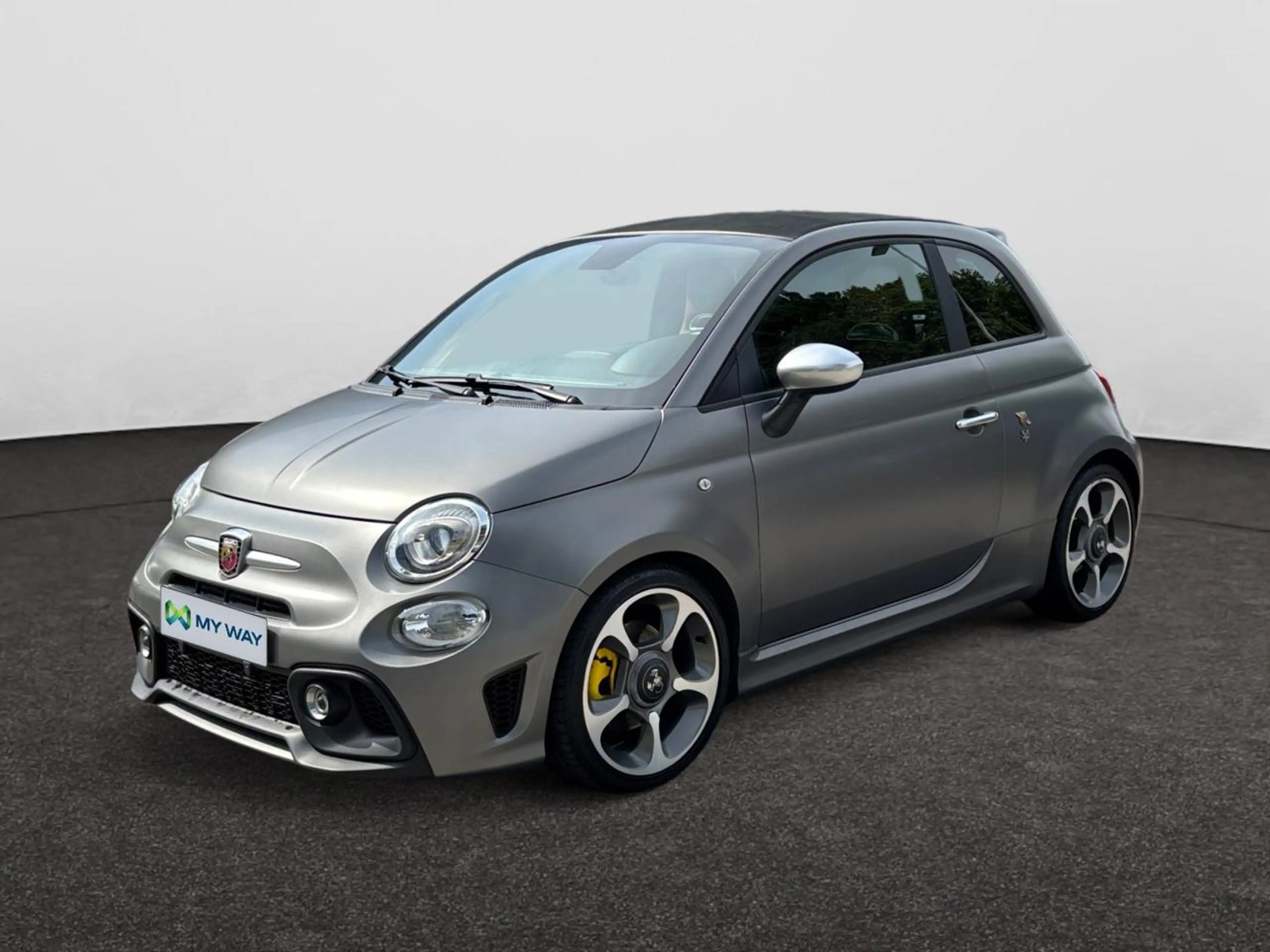 Abarth 595C 1.4 T-Jet Turismo Leder / GPS / Parkeersensoren achteraan
