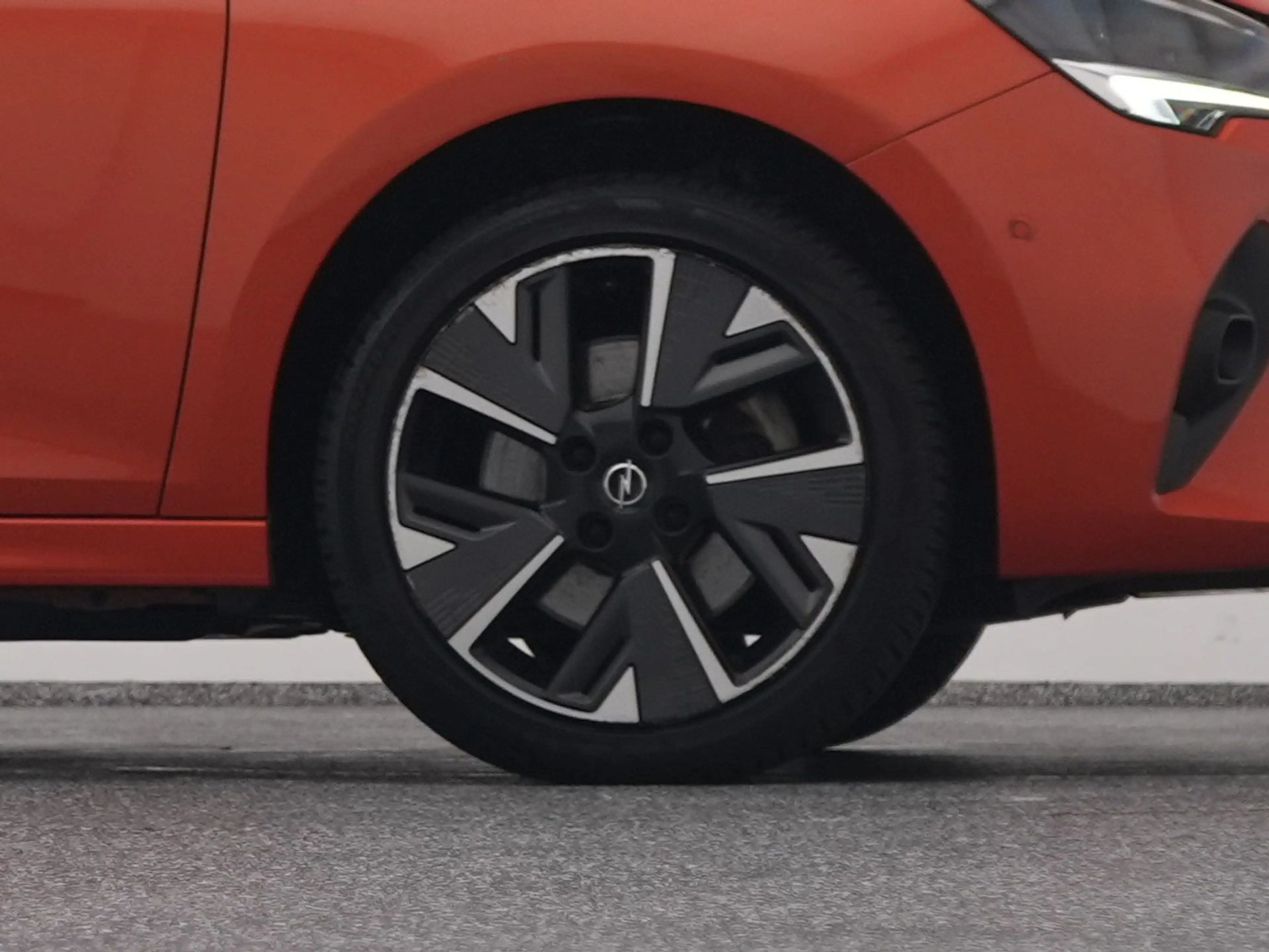 Opel Corsa-e Elegance 50 kWh | CAMERA | ADAPTIVE — photo 43