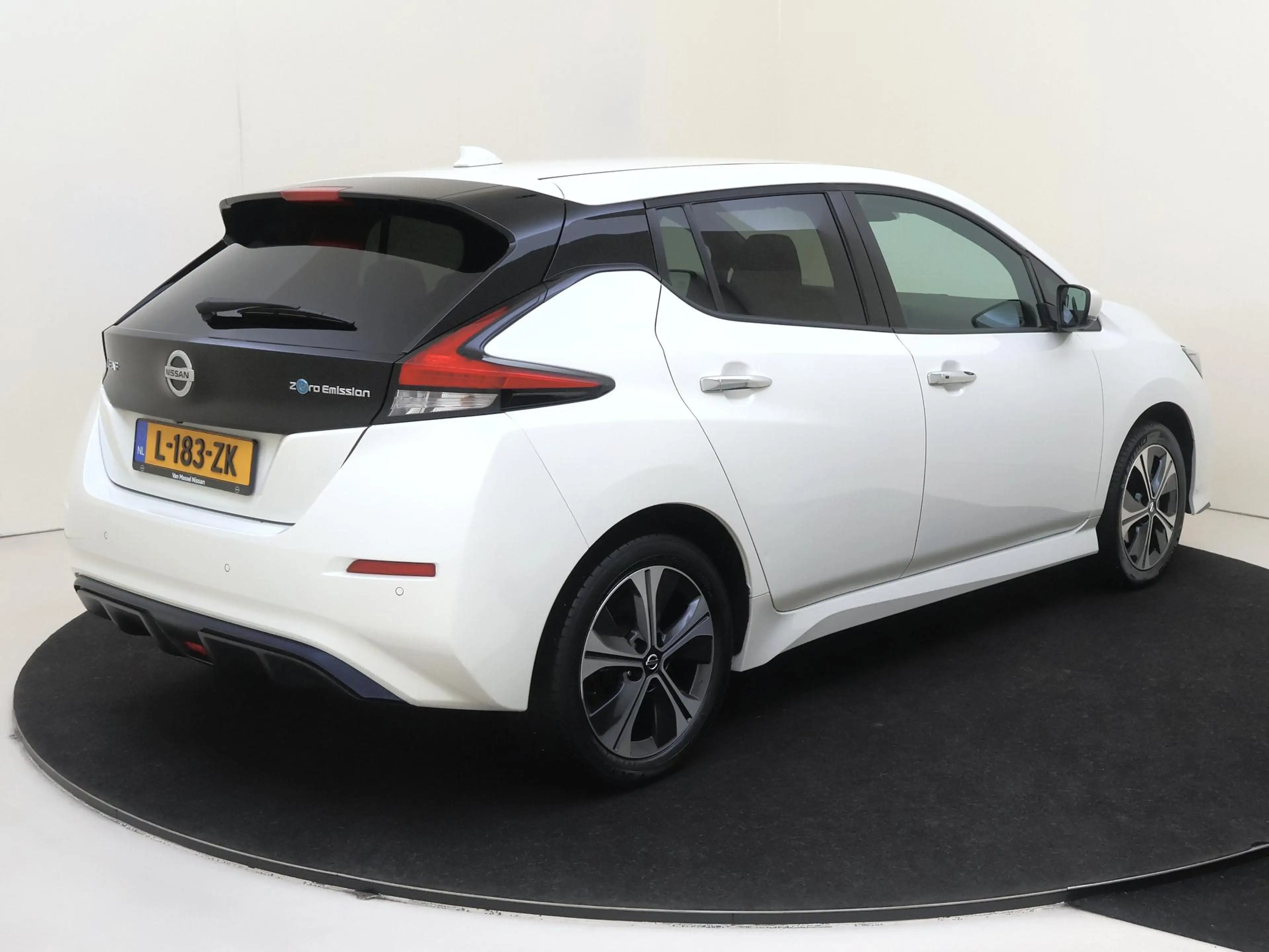 Nissan Leaf e+ N-Connecta 62 kWh |BTW| AUTOMAAT | Navigatie | — photo 4