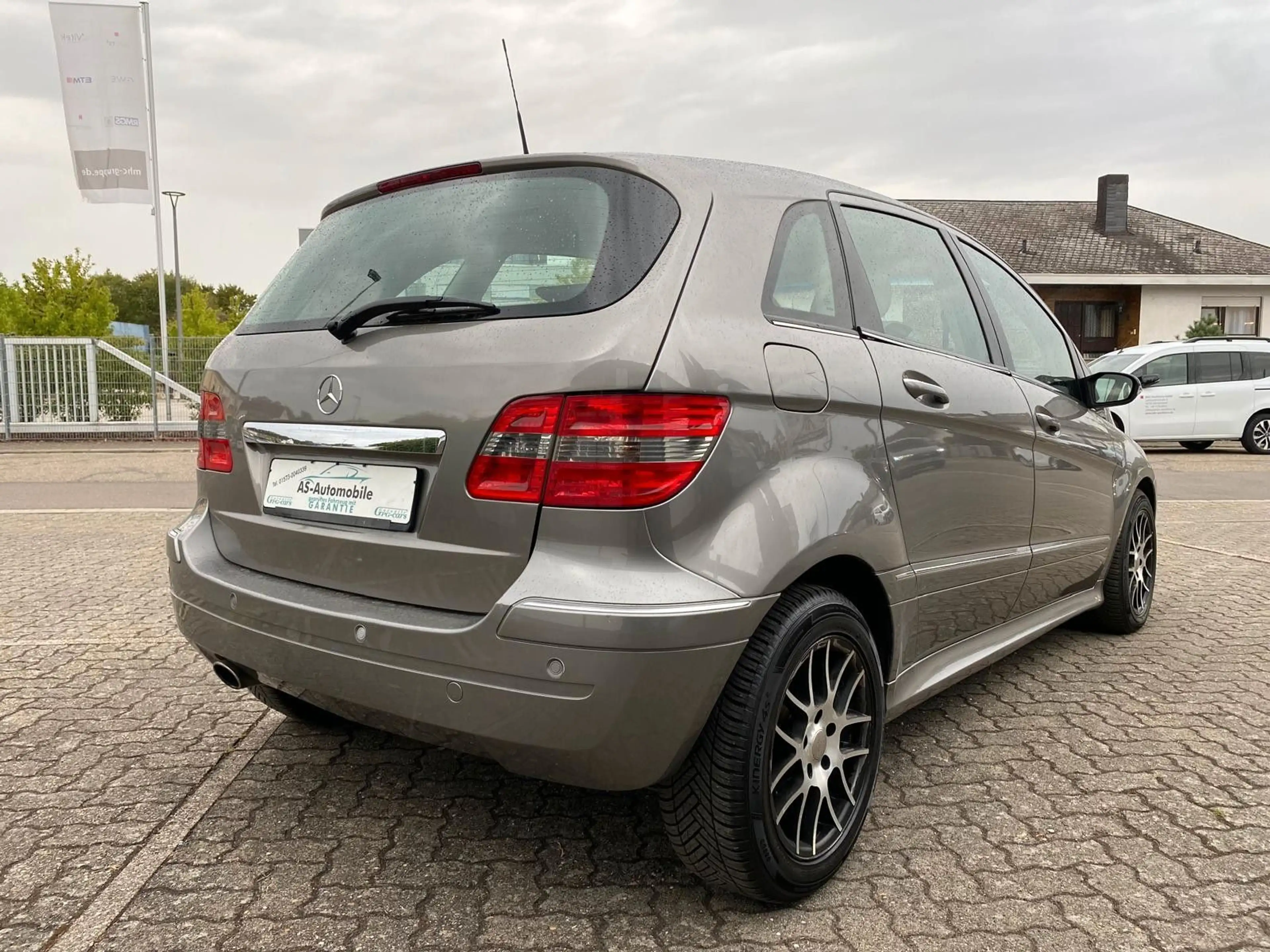 Mercedes-Benz B 200 /1Hand/Auto/Insp/Gar&Tüv Neu — photo 6