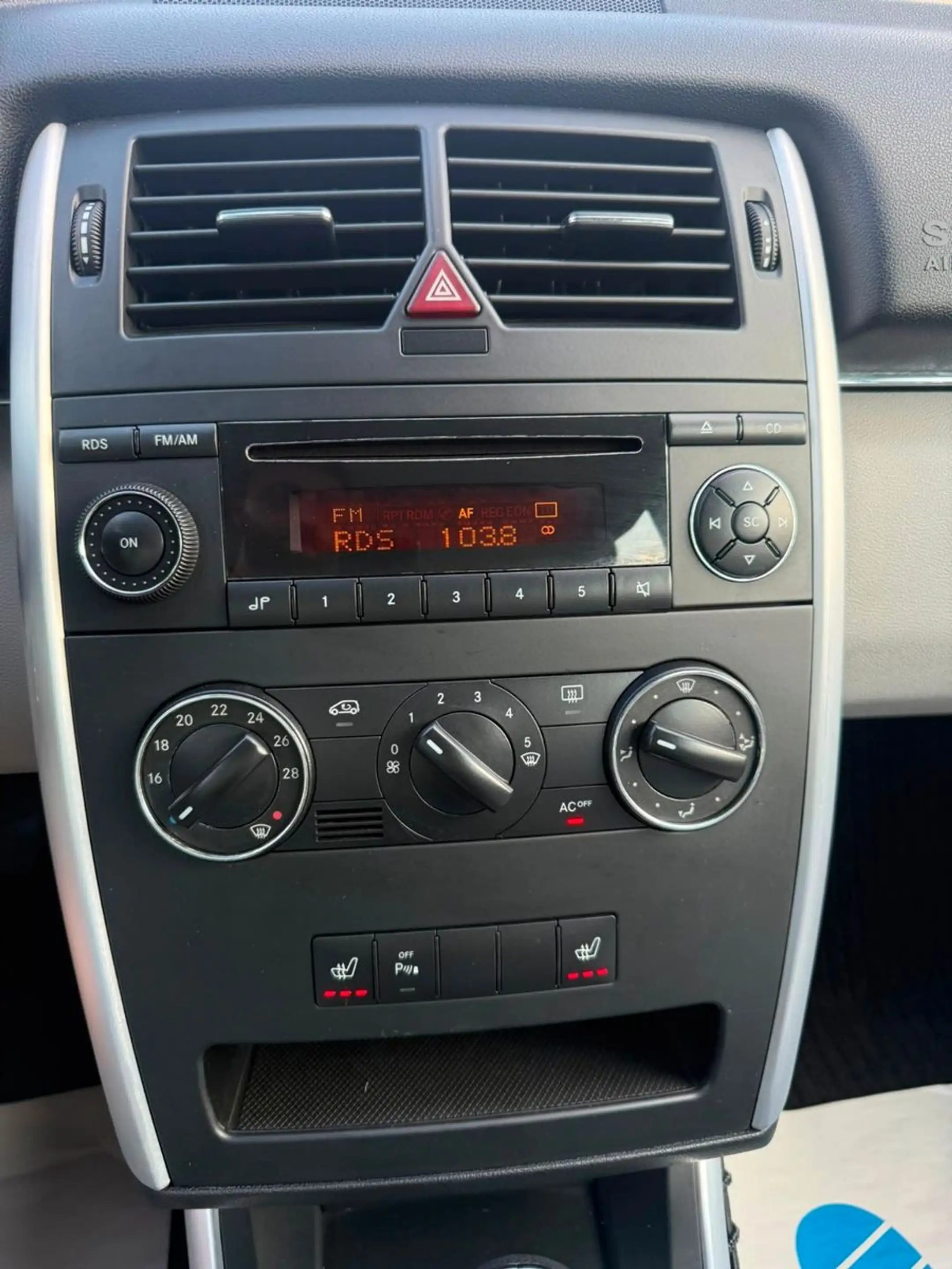 Mercedes-Benz B 200 /1Hand/Auto/Insp/Gar&Tüv Neu — photo 13