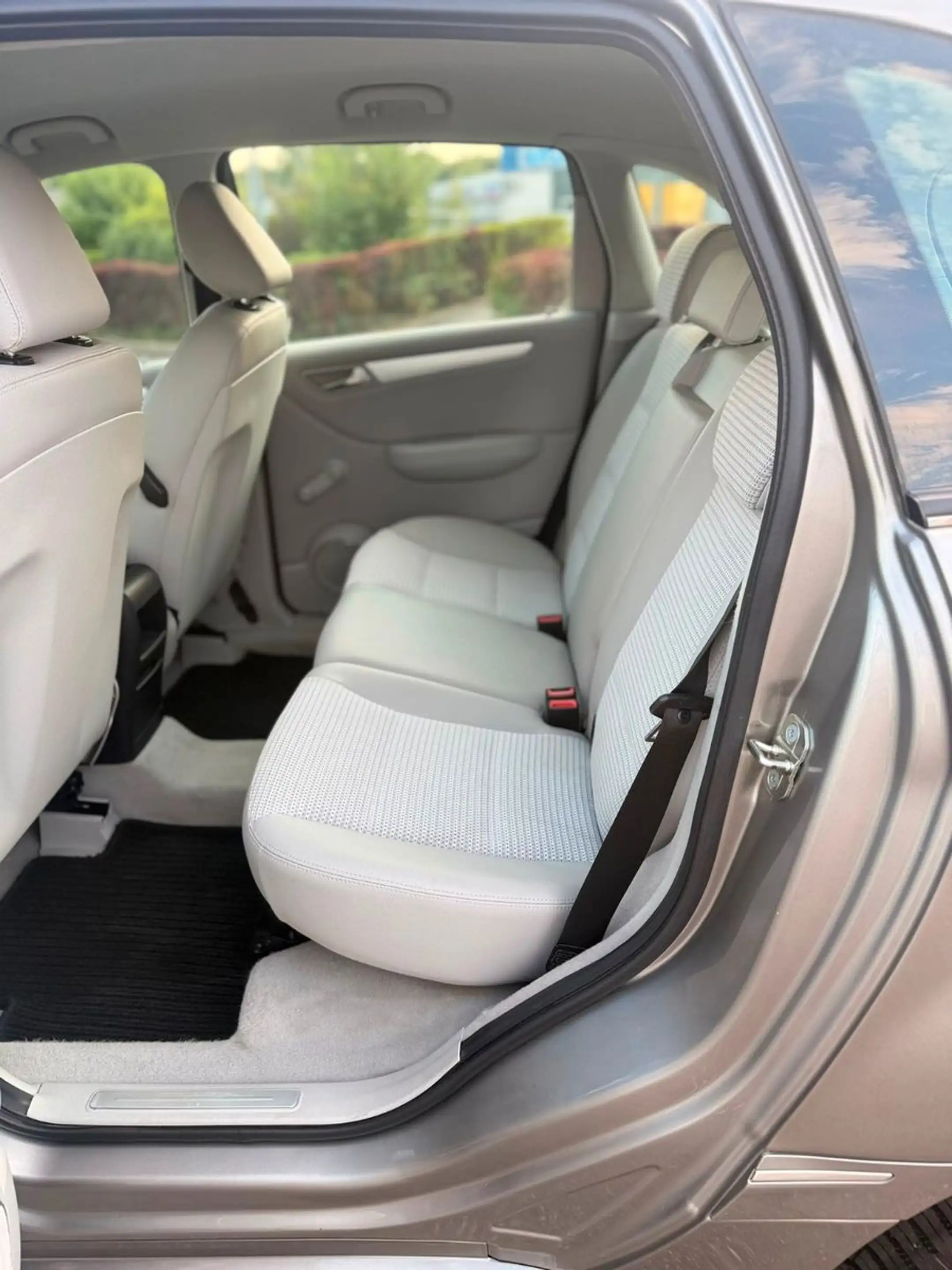 Mercedes-Benz B 200 /1Hand/Auto/Insp/Gar&Tüv Neu — photo 7