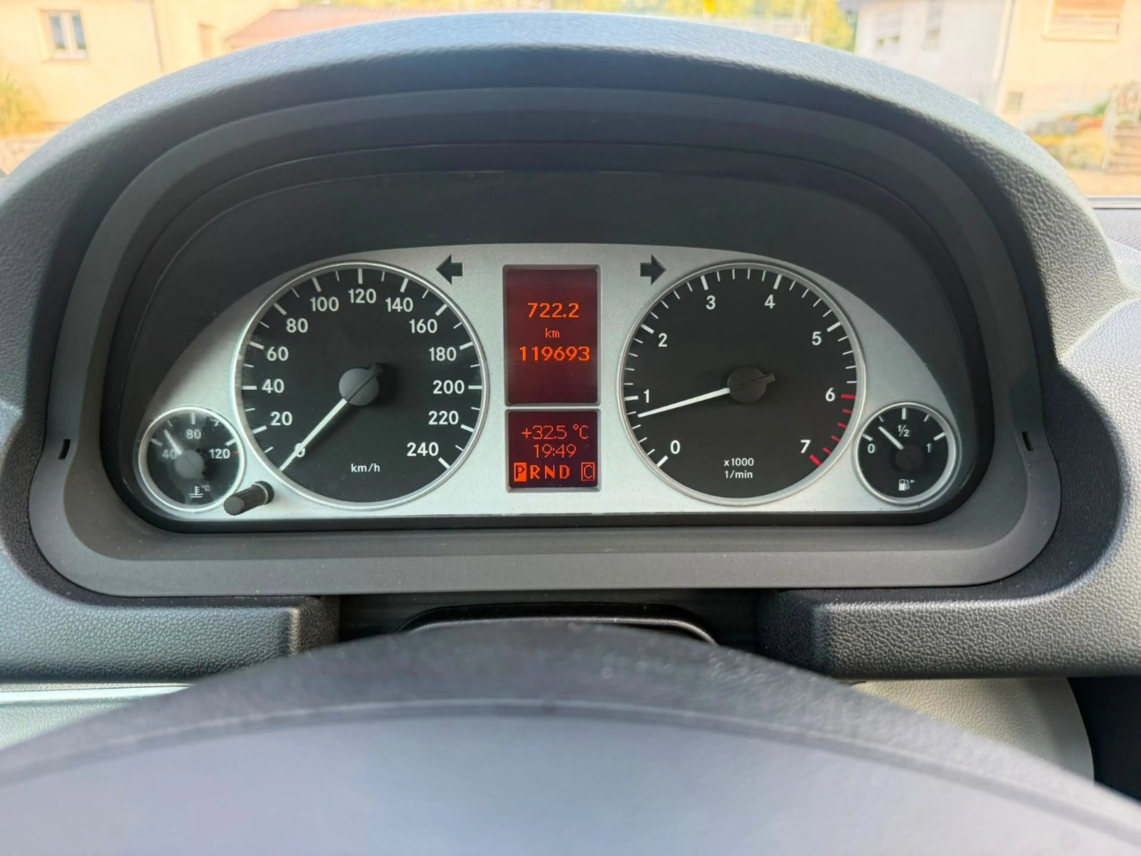 Mercedes-Benz B 200 /1Hand/Auto/Insp/Gar&Tüv Neu — photo 12