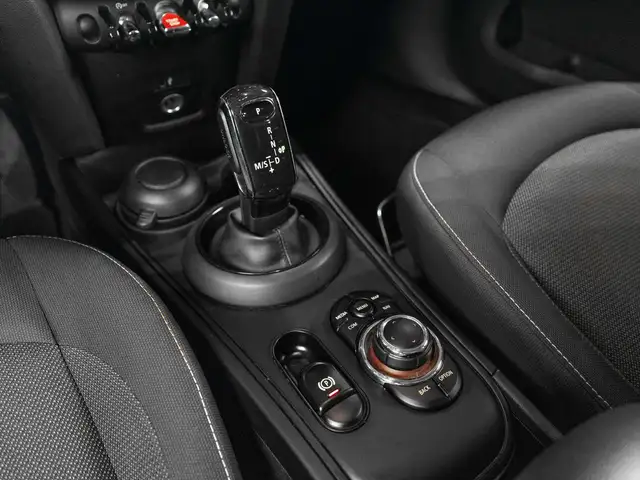 Mini Cooper Cooper view 17