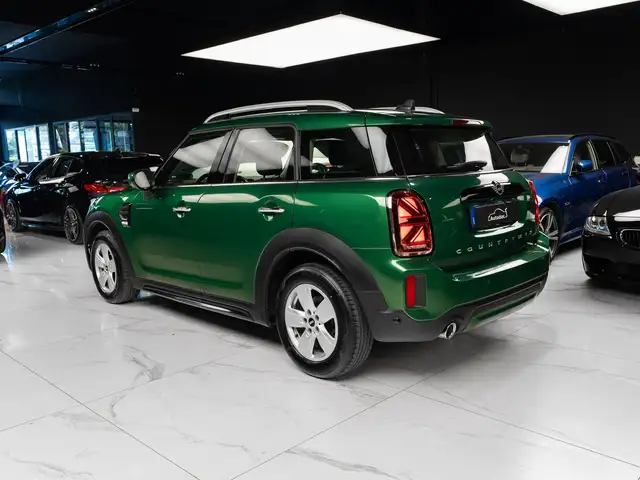 Mini Cooper Cooper view 6