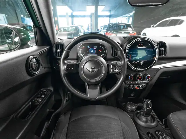 Mini Cooper Cooper view 13