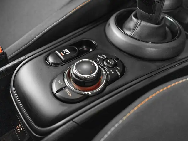 Mini Cooper Cooper view 18