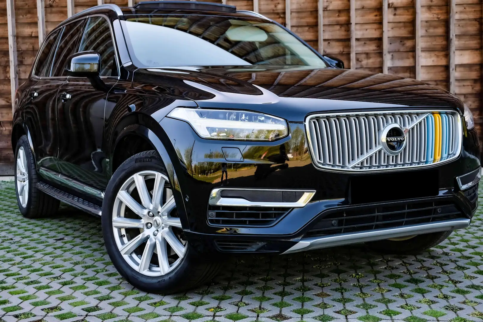 Volvo XC90 T8 Hybride 7 plaatsen Inscription Pano Noir - 1