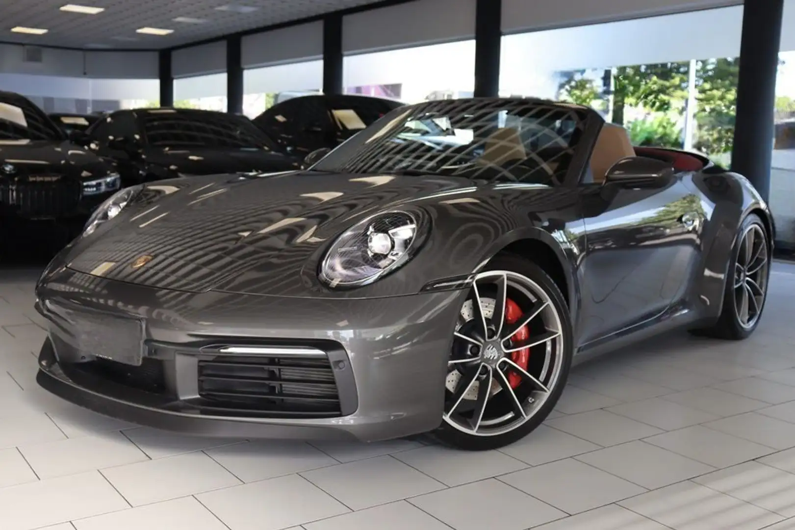 Porsche 911 CARRERA CABRIOLET 992 S Cabriolet 3.0i 450 PDK Grau - 1