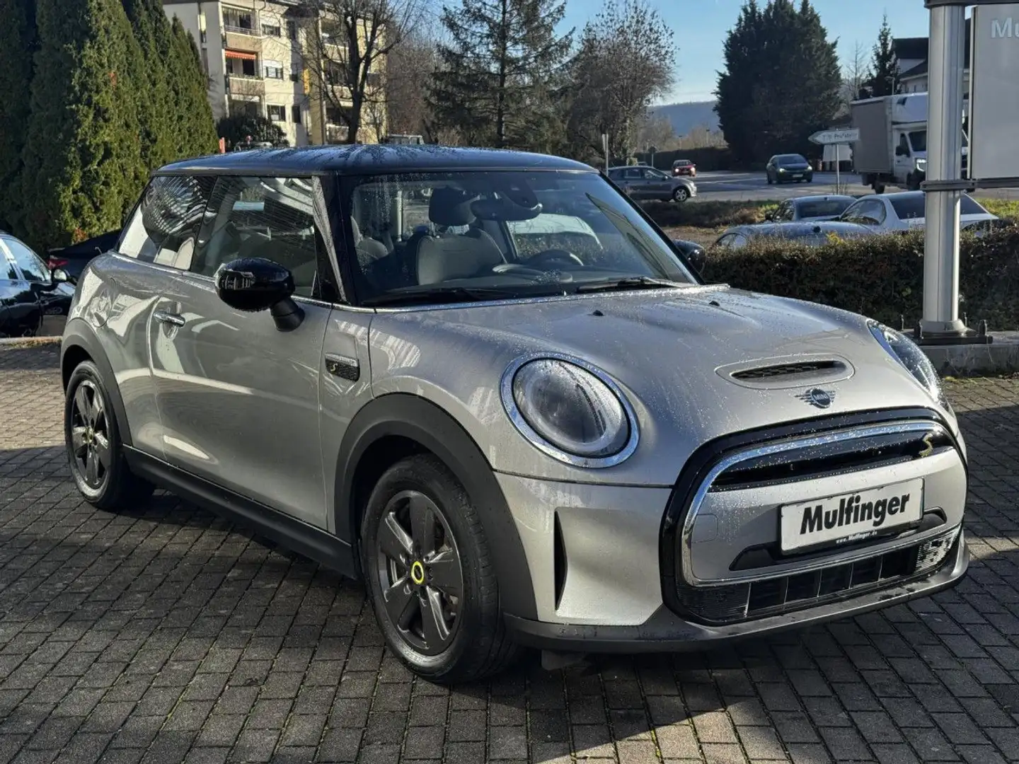 MINI Cooper SE Essential Sports.Navi LED Sitzh.DrivAs Silber - 2