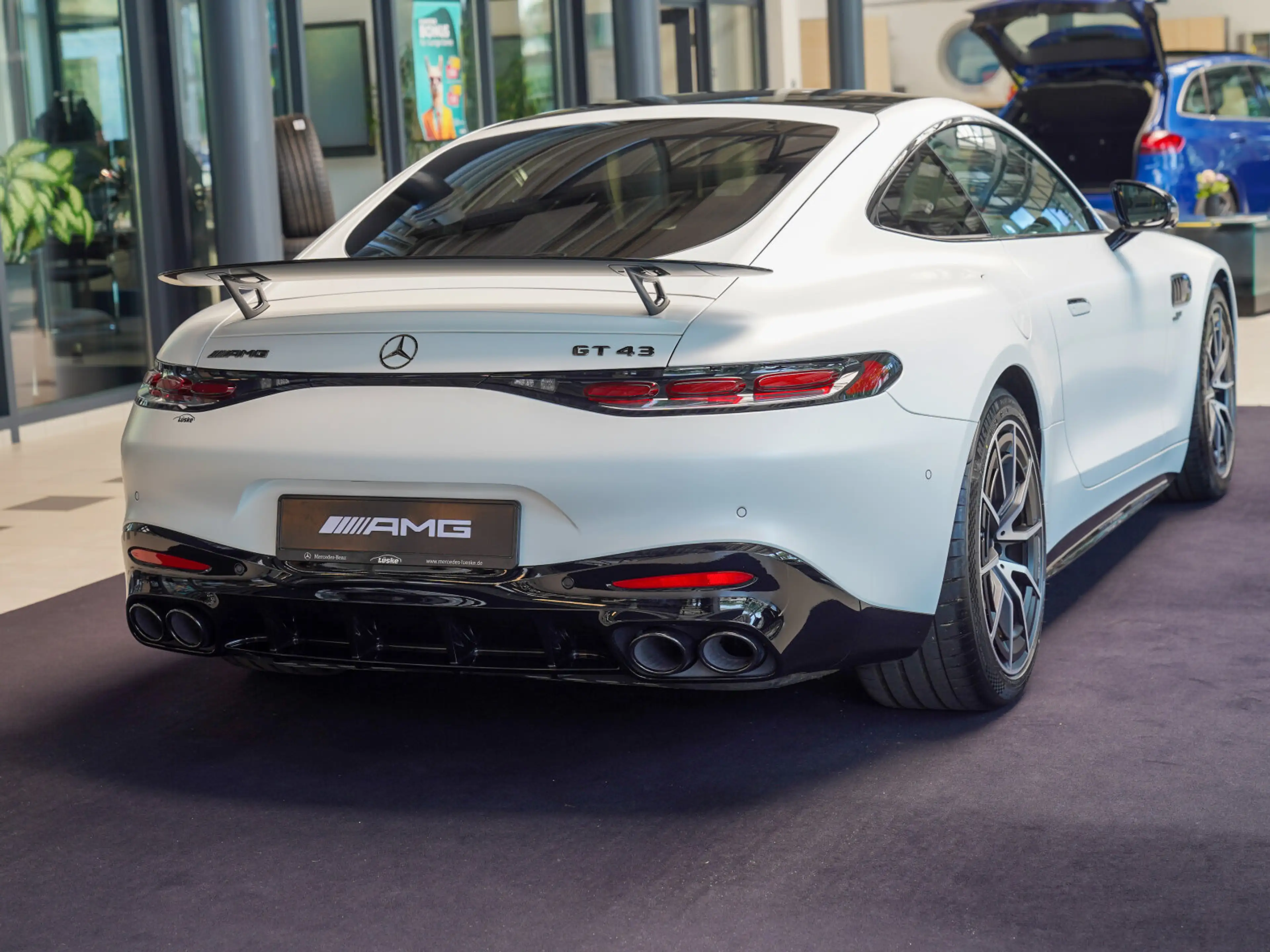 Mercedes-Benz AMG GT AMG GT 43 Night I+II MATTLACK Carbon NP:166.592€ — photo 3