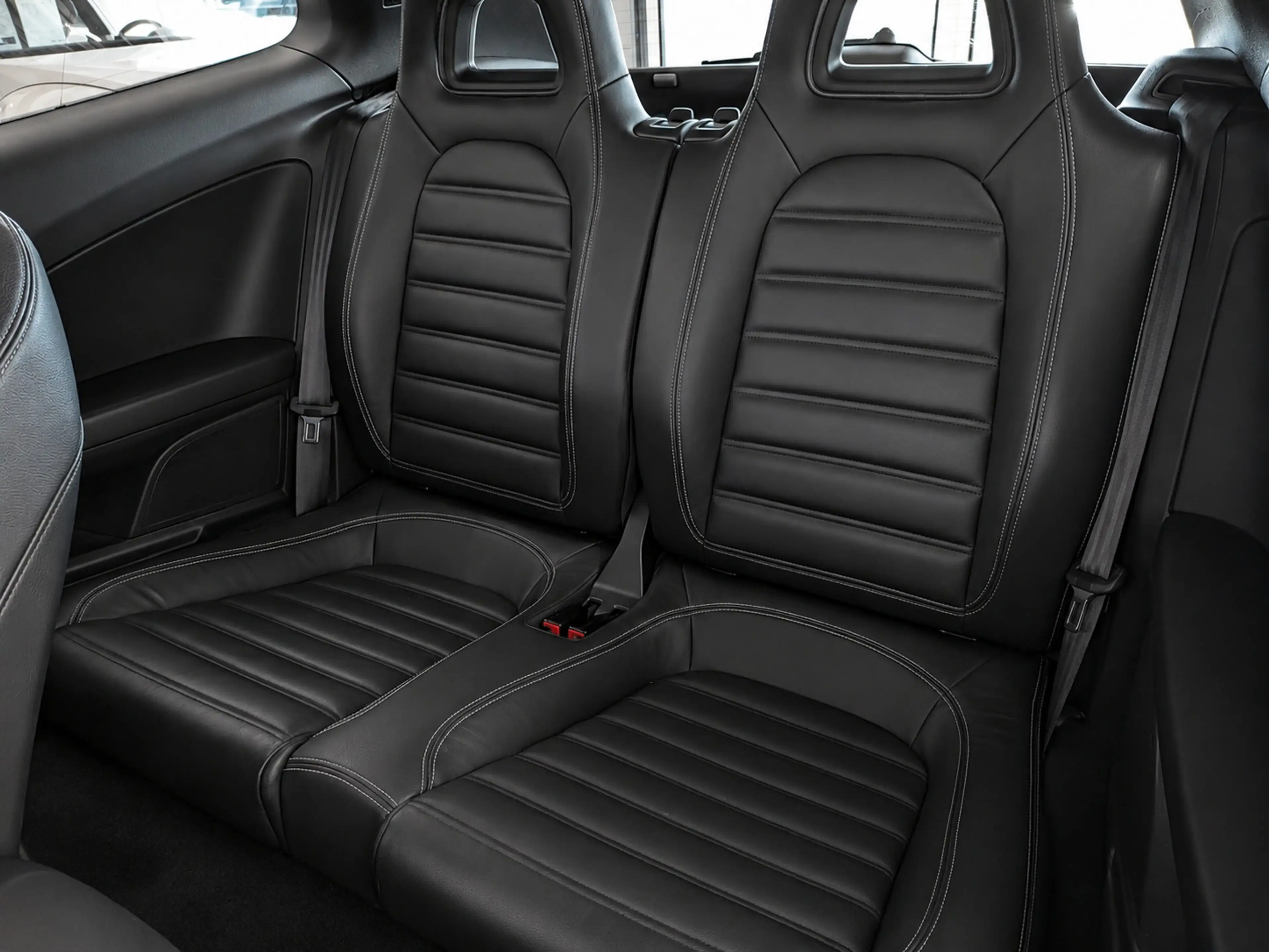Volkswagen Scirocco 2.0 TSI Automaat Airco, Cruise Control, Stuurbekra — photo 7