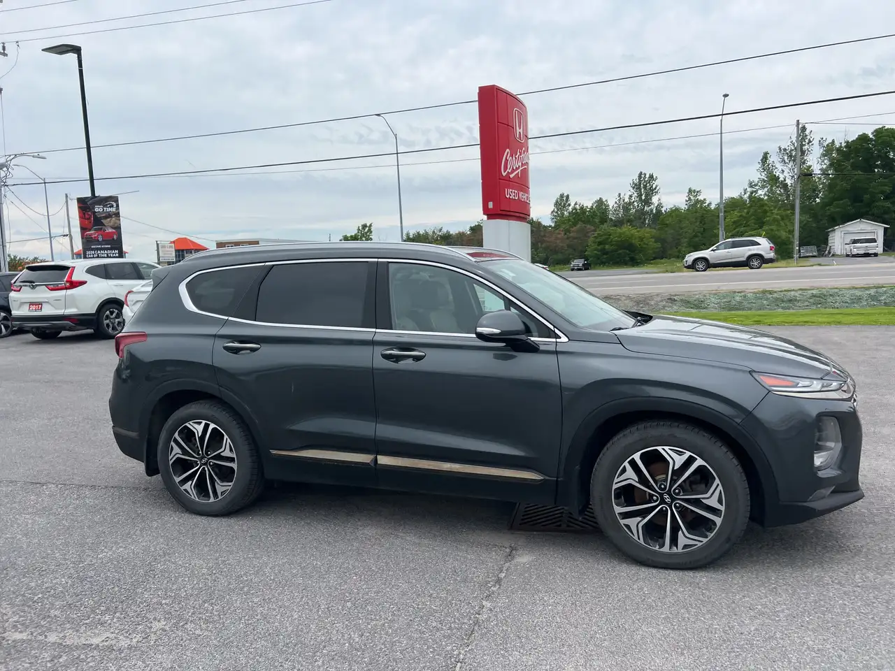 Hyundai SANTA FE снимка Hyundai SANTA FE