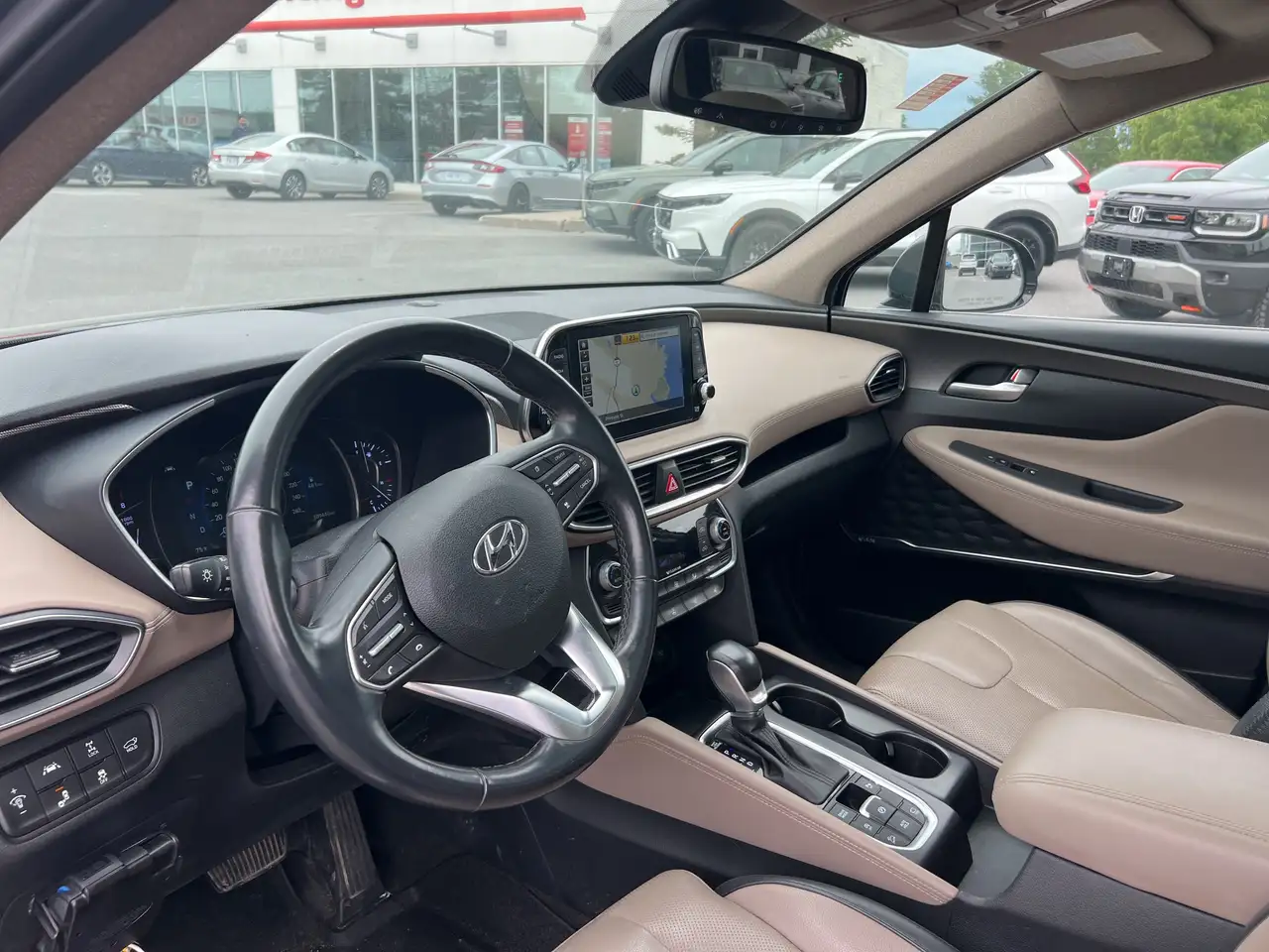 Hyundai SANTA FE снимка Hyundai SANTA FE