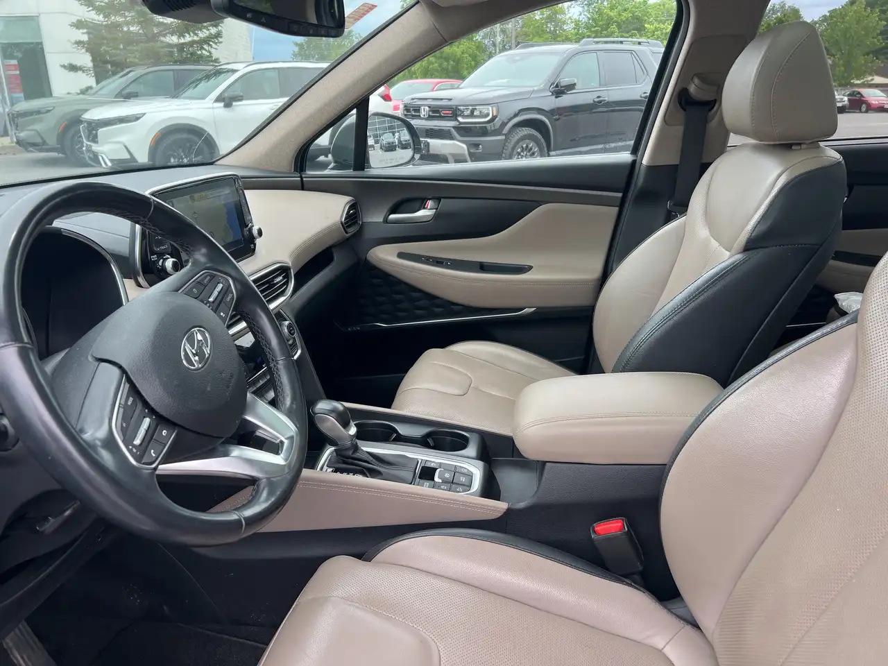 Hyundai SANTA FE снимка Hyundai SANTA FE