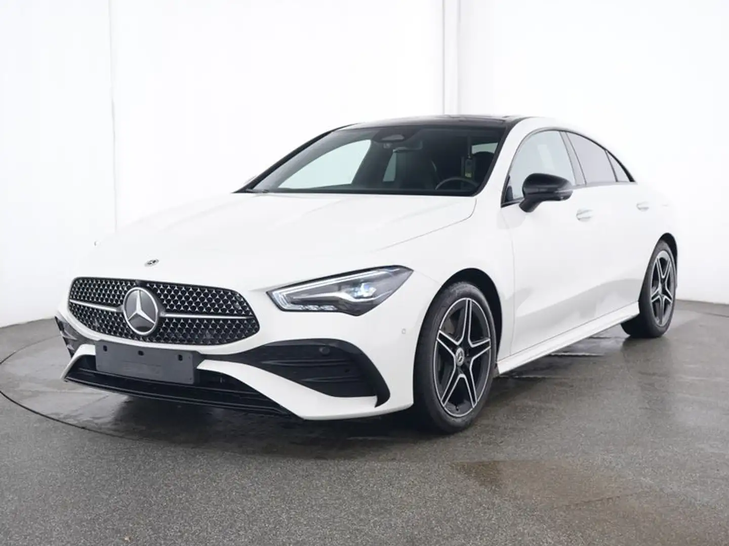 Mercedes-Benz CLA 200 *AMG*Pano*Burmester*Night*360°*AHK Weiß - 1