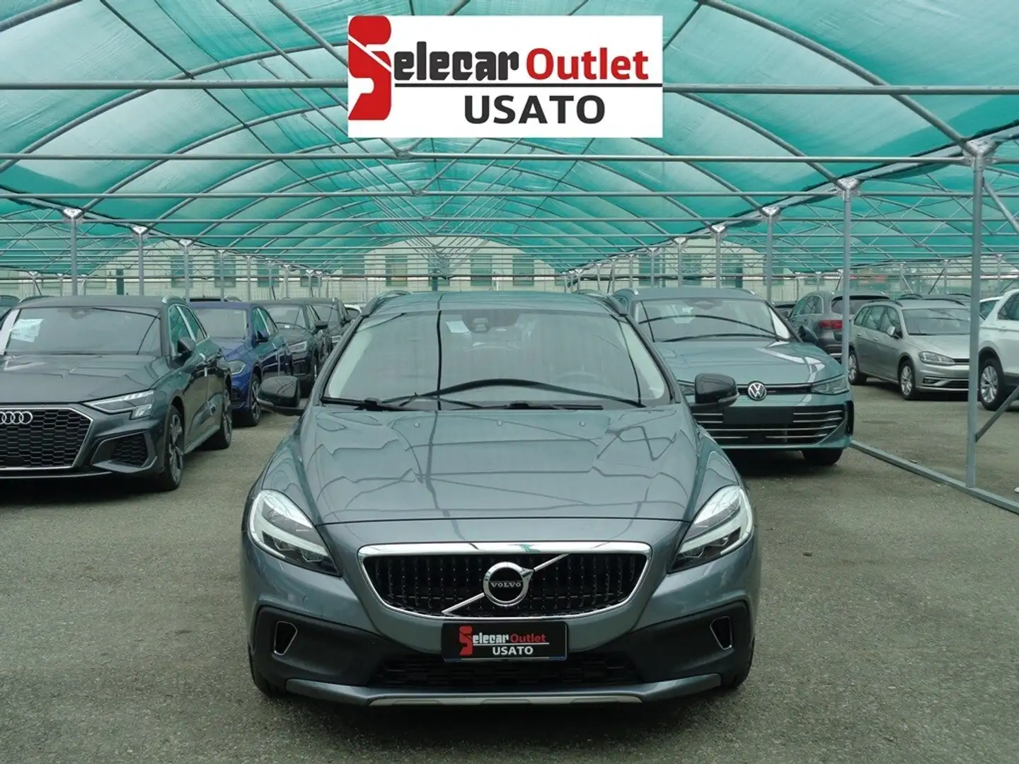 Volvo V40 Cross Country V40 Cross Country D4 Momentum Szary - 2