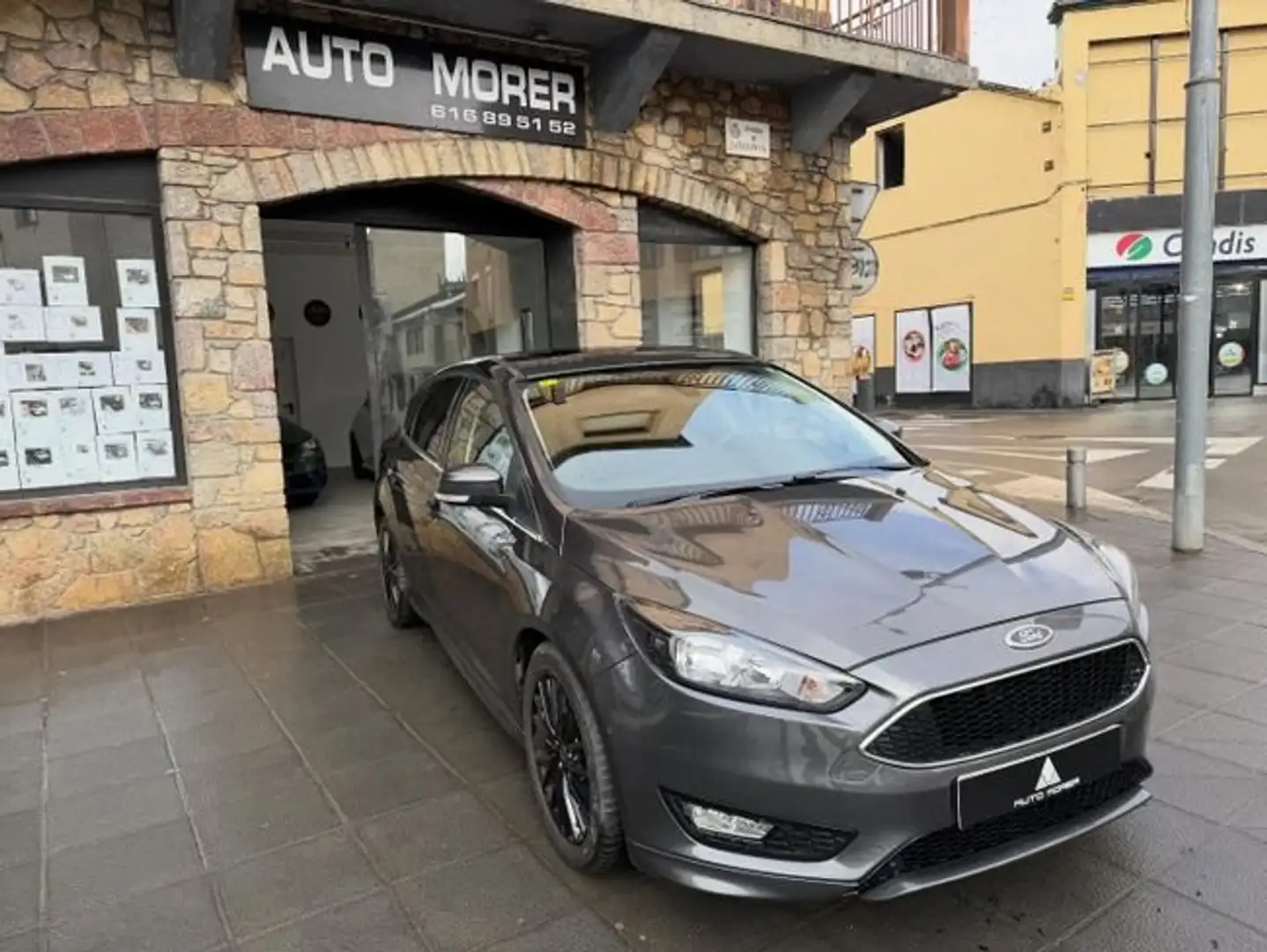 Ford Focus Berlina ST-Line 1.5 EcoBoost 134 kW (182 CV) Auto- Gris - 1