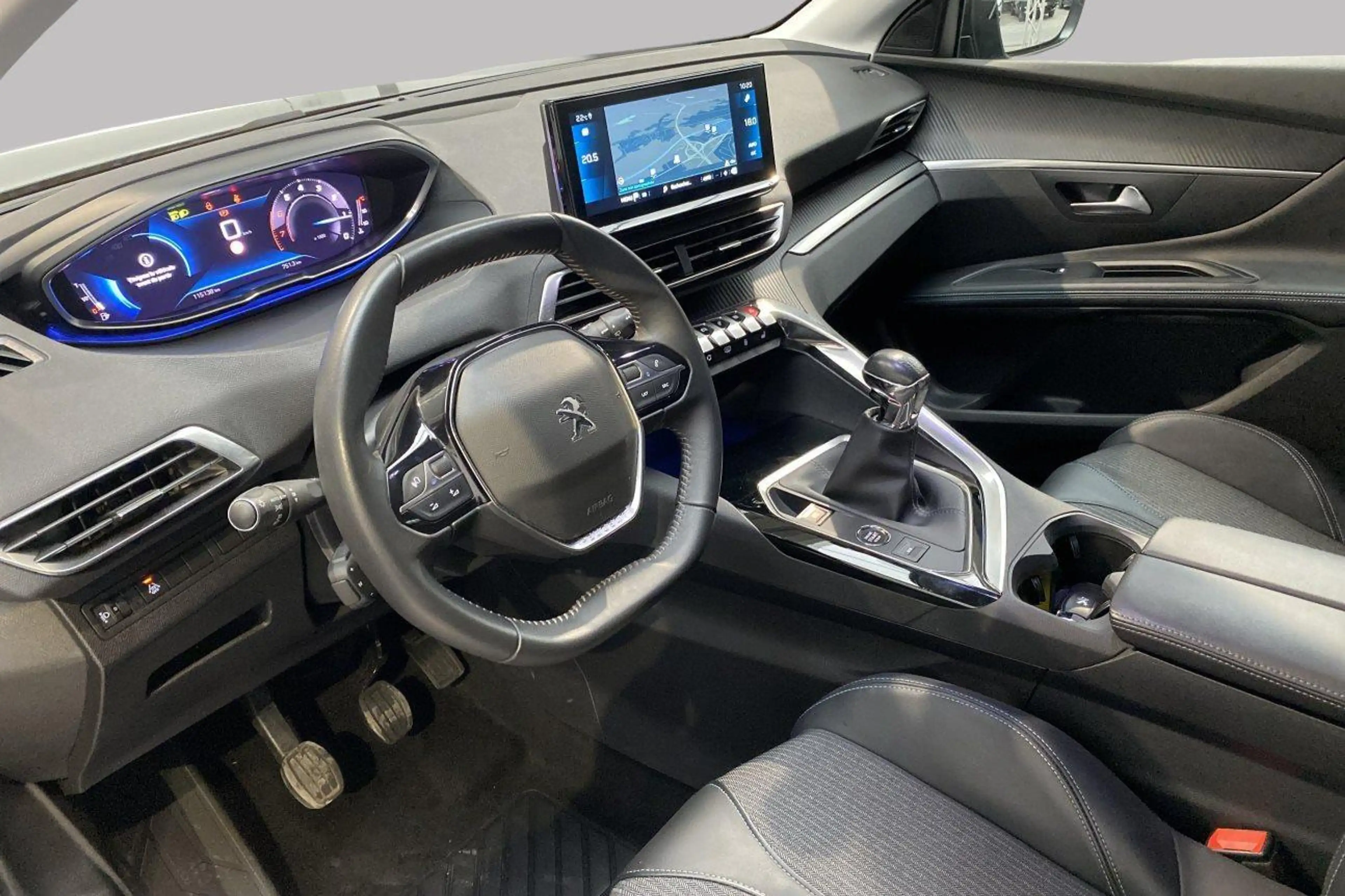 Peugeot 5008 Allure — photo 9